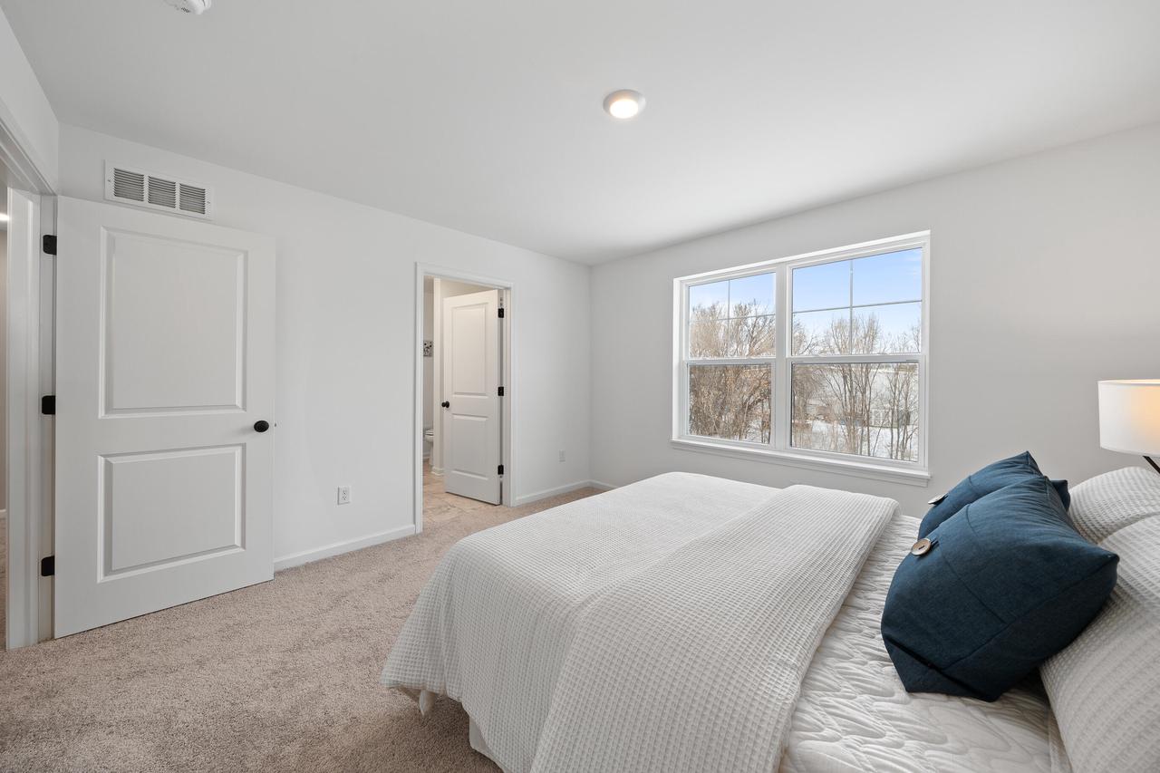 1584 Meadowview COURT