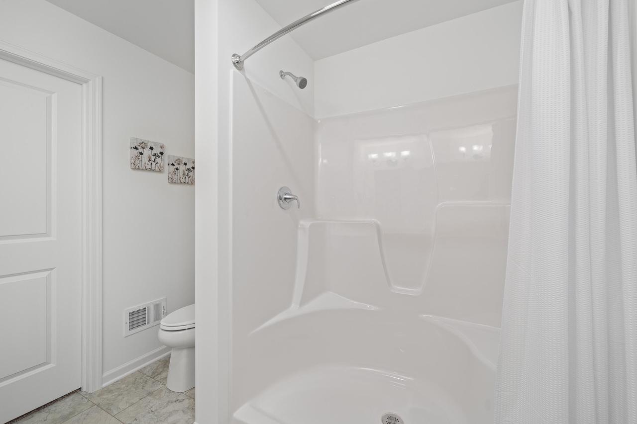 1584 Meadowview COURT