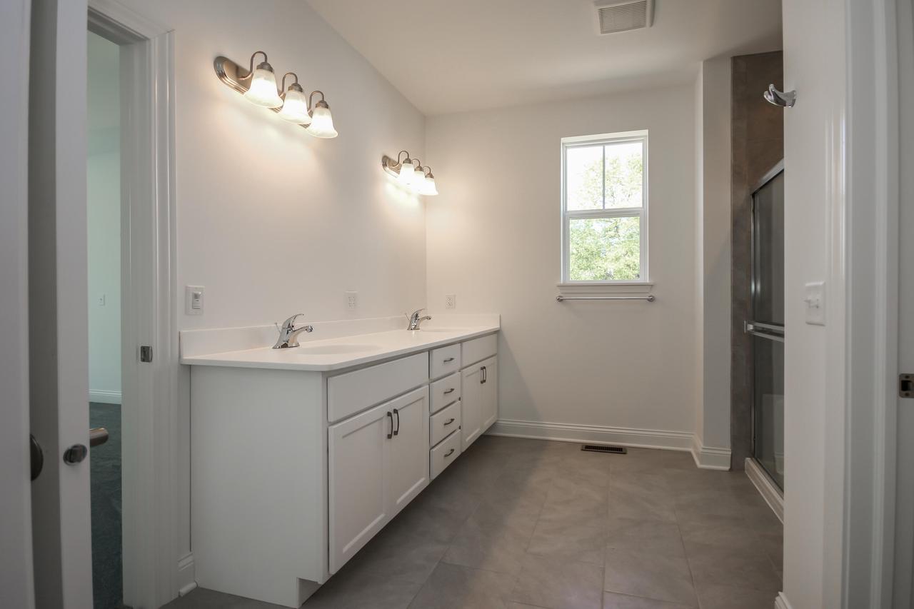 Lt10 Arbor Ridge DRIVE