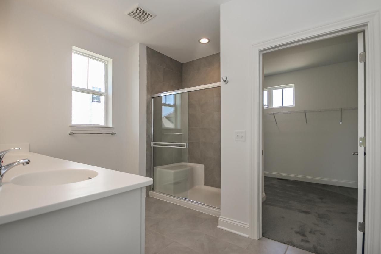 Lt10 Arbor Ridge DRIVE