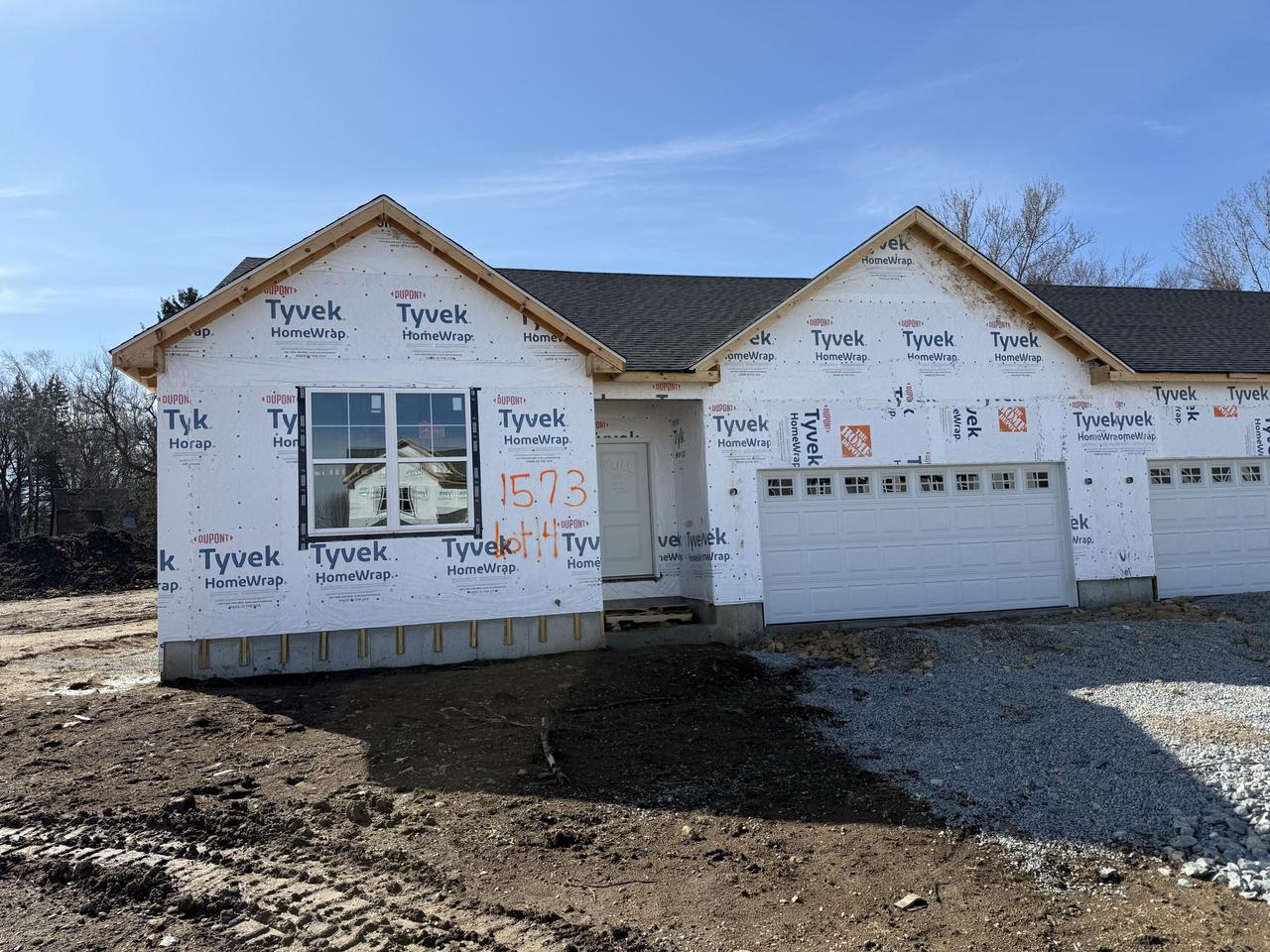 1573 Meadowview COURT