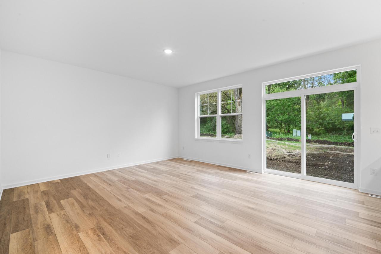 1591 Meadowview COURT