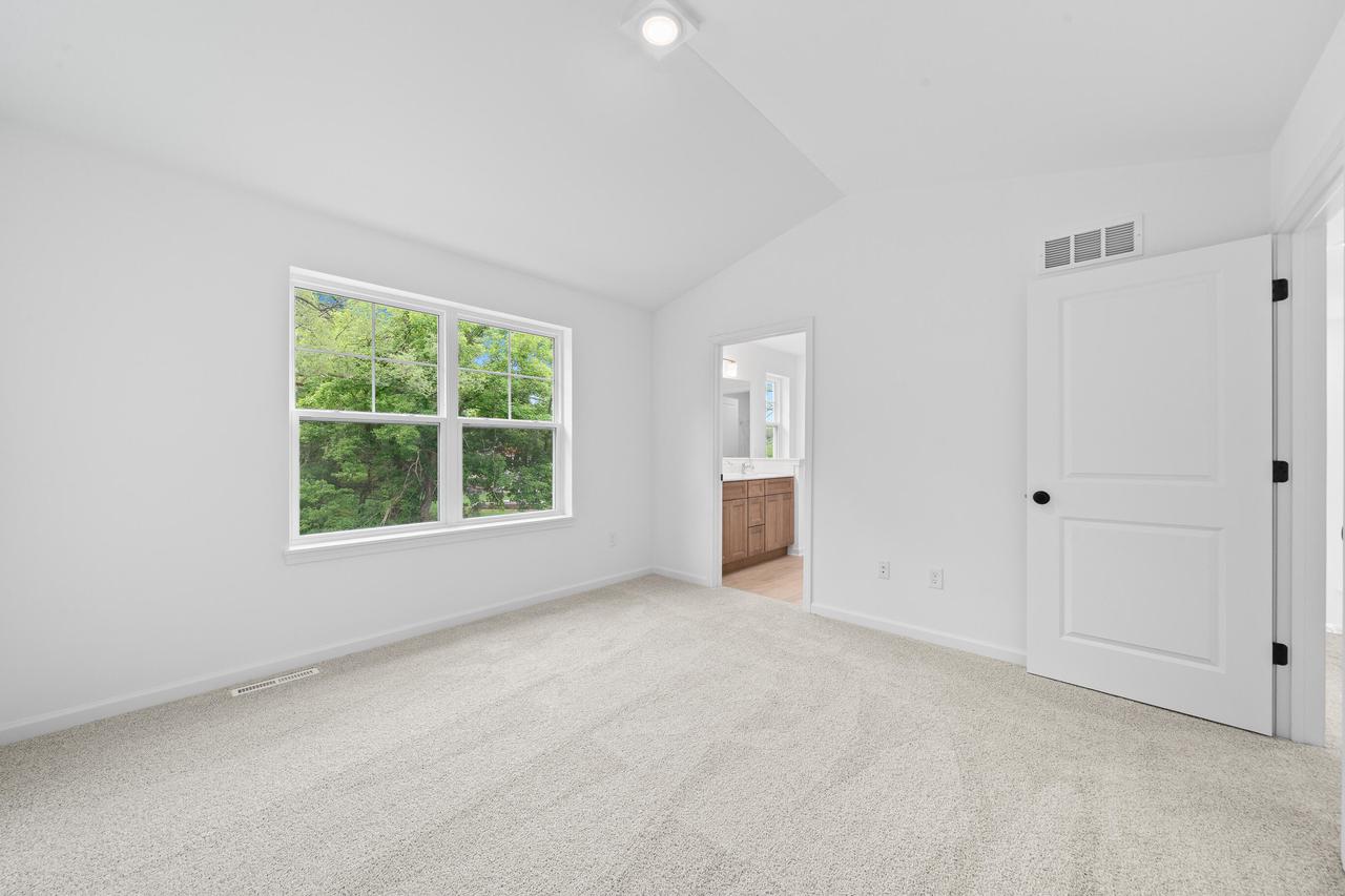 1591 Meadowview COURT