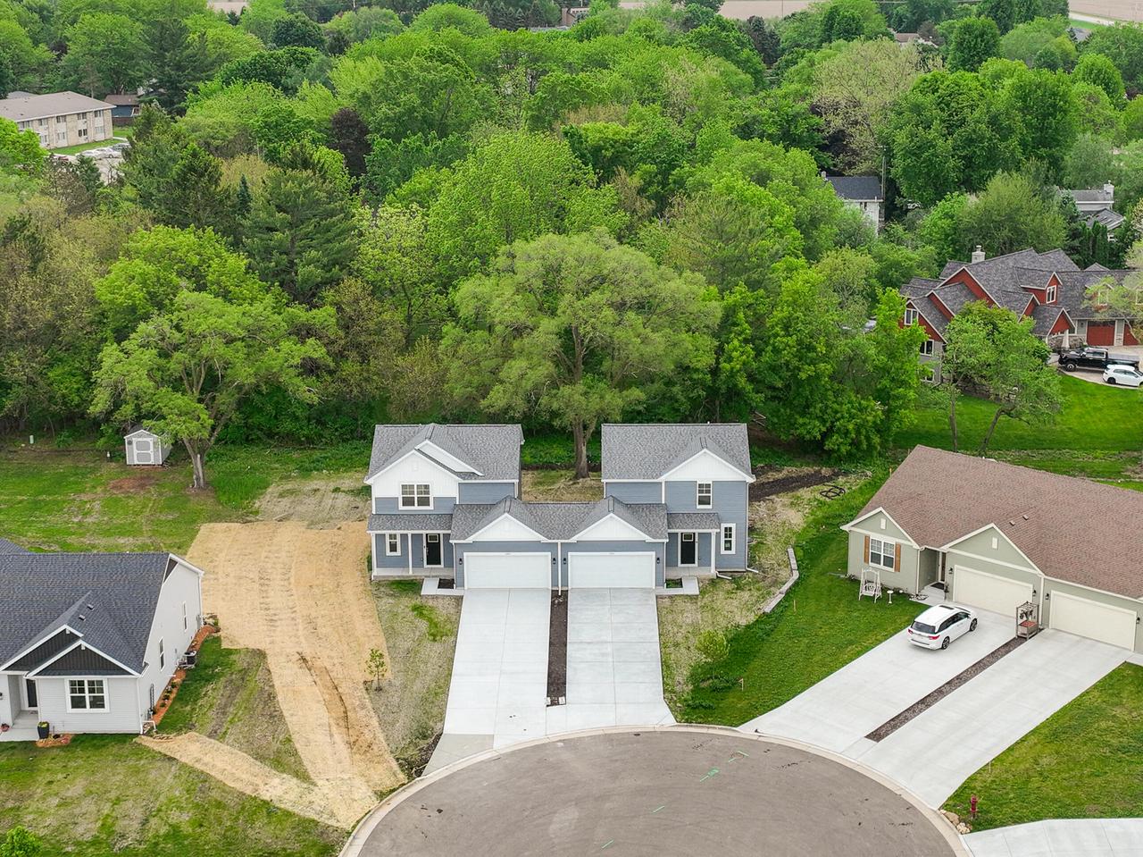 1591 Meadowview COURT