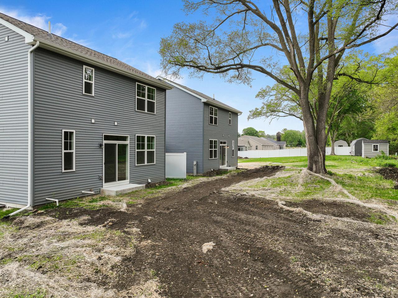 1591 Meadowview COURT