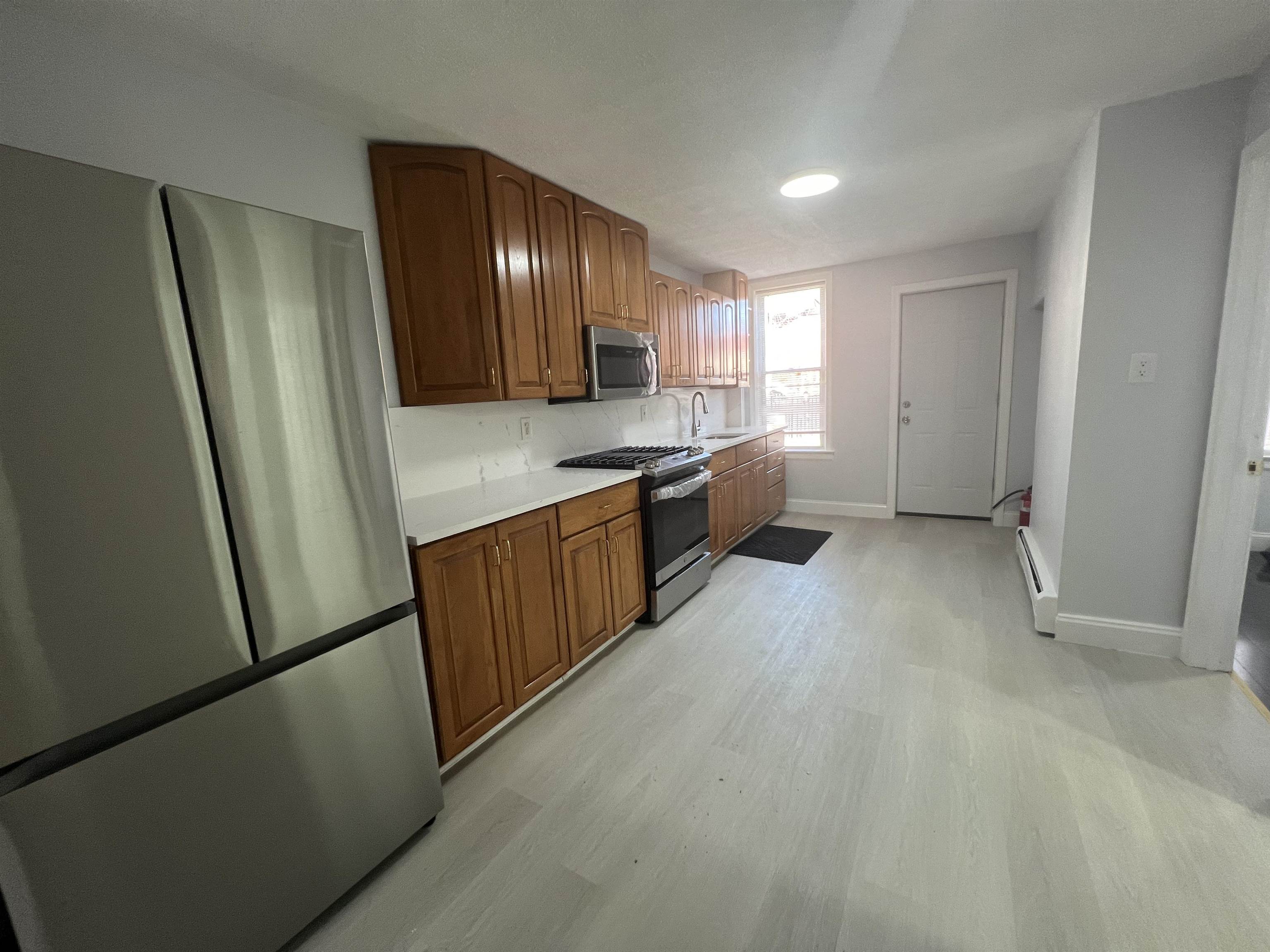 26 WESTERVELT PL Unit: 1