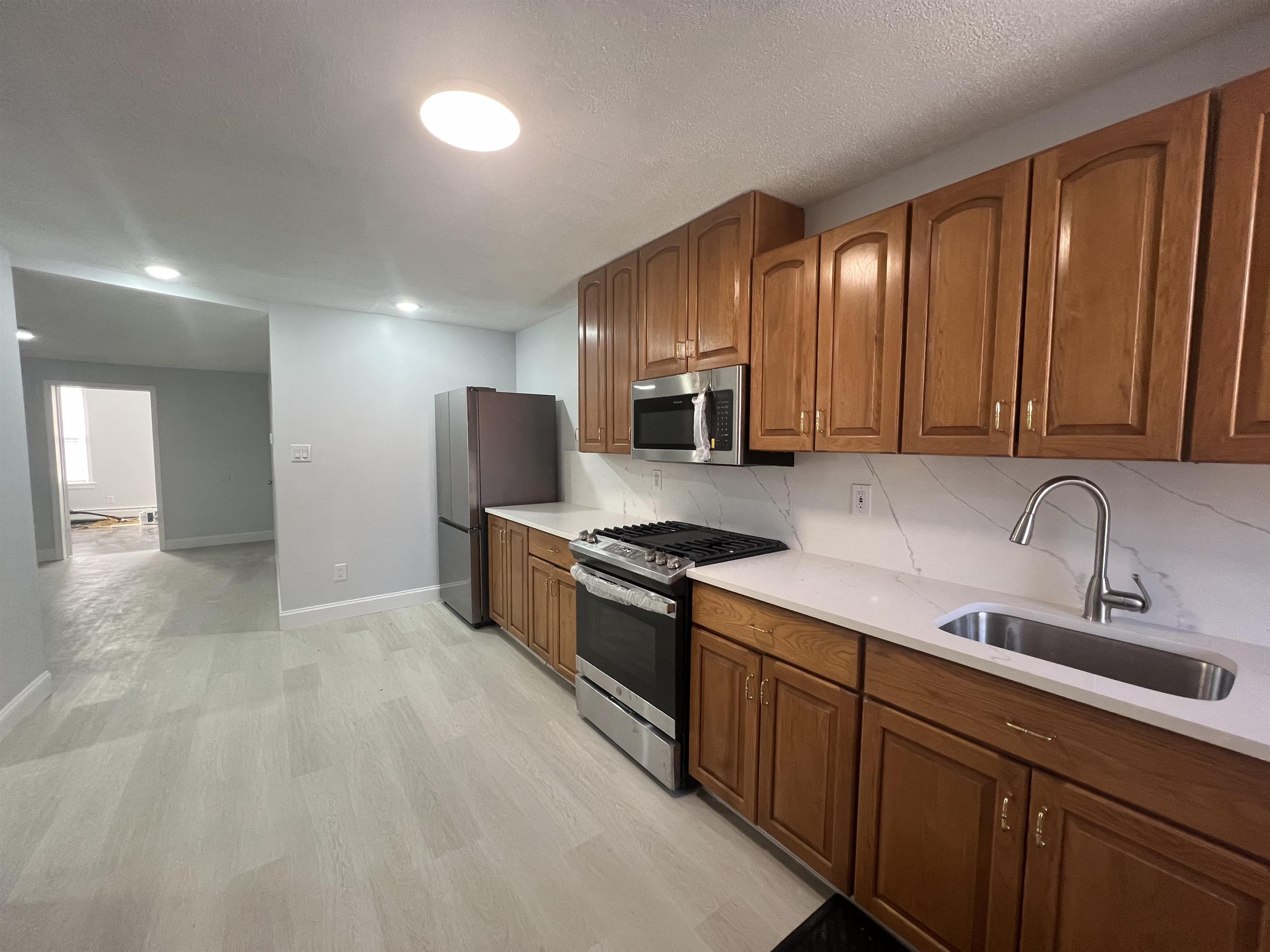 26 WESTERVELT PL Unit: 1