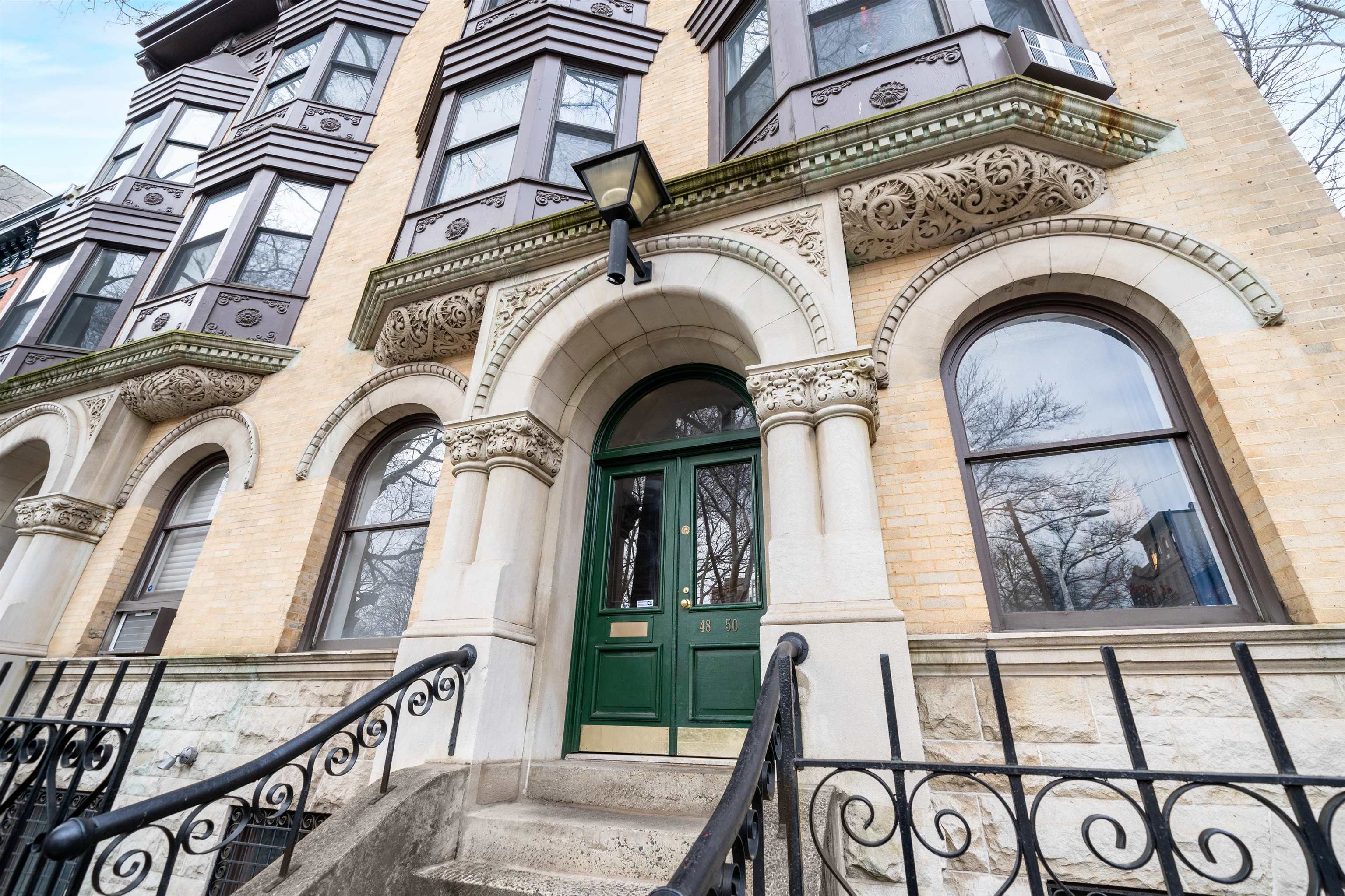 48-50 WEST HAMILTON PL Unit: 1