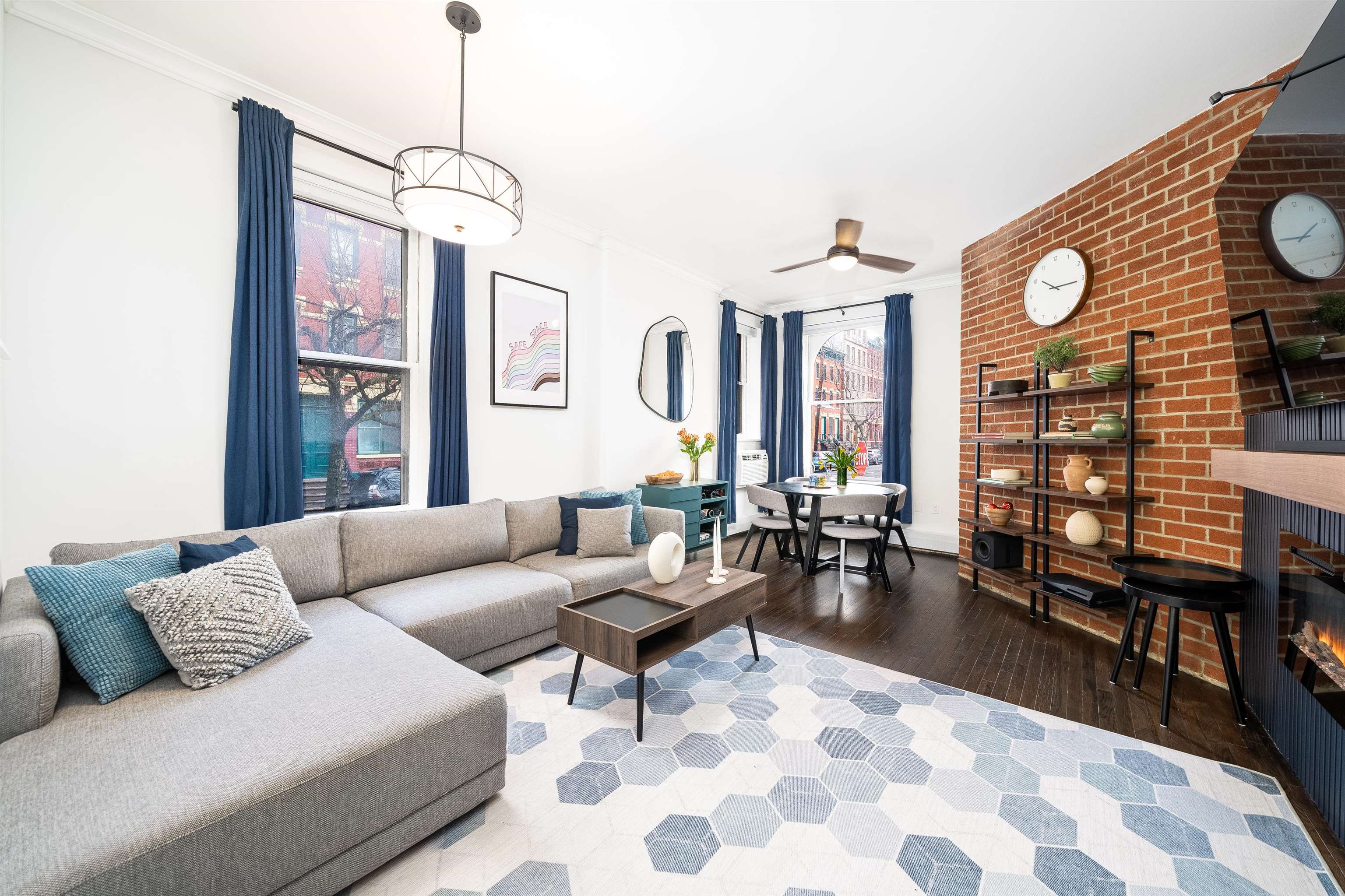 48-50 WEST HAMILTON PL Unit: 1