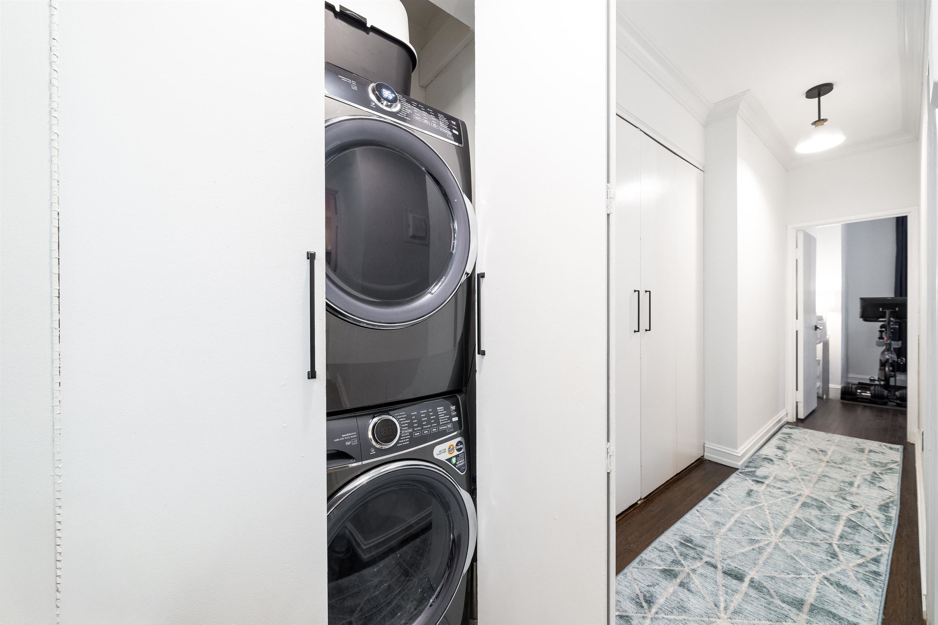 48-50 WEST HAMILTON PL Unit: 1