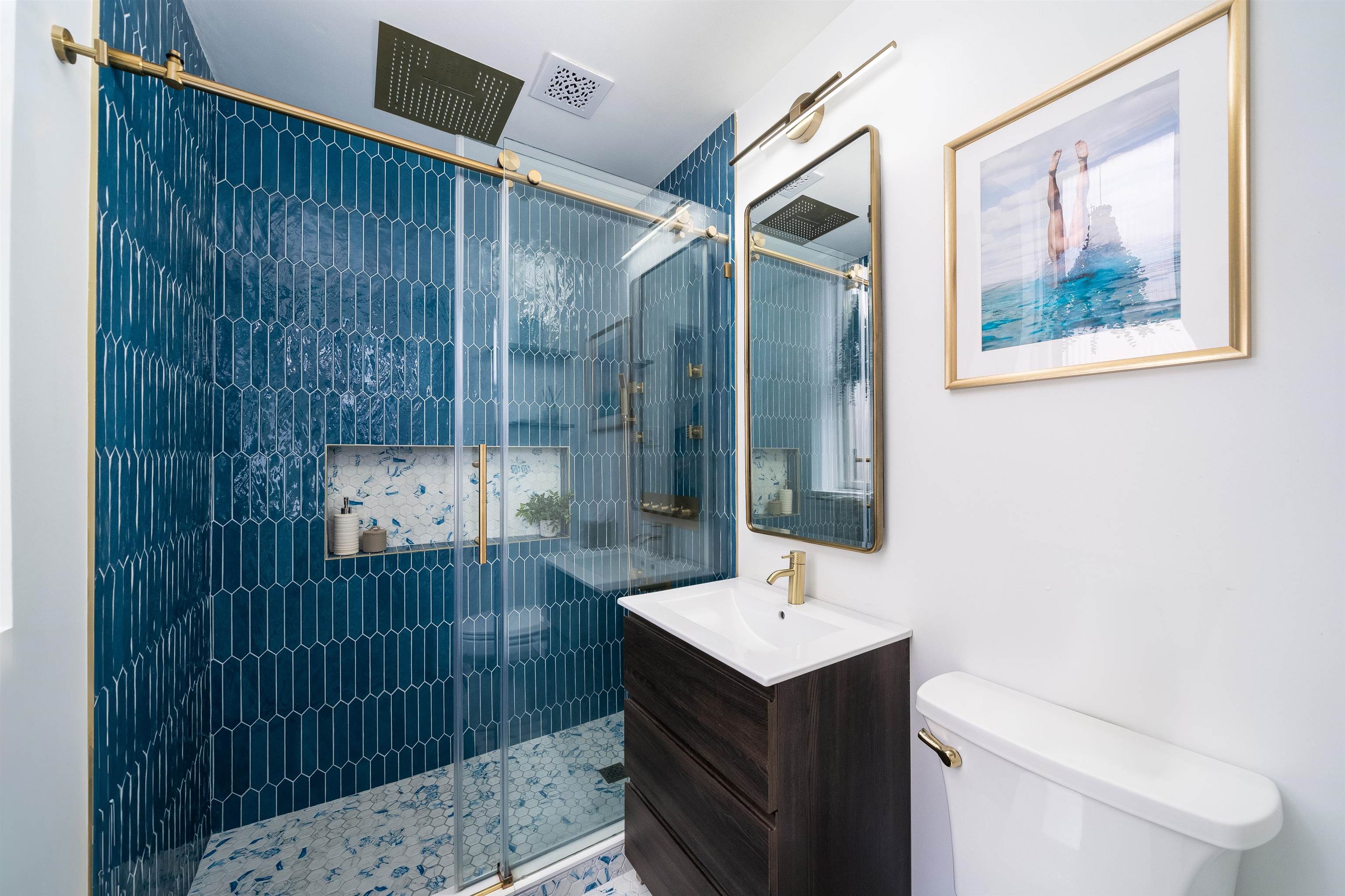 48-50 WEST HAMILTON PL Unit: 1