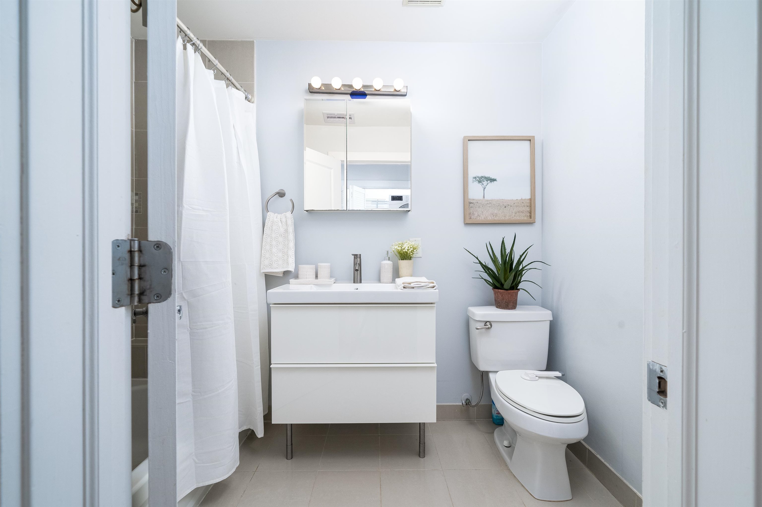 340 PAVONIA AVE Unit: 3L