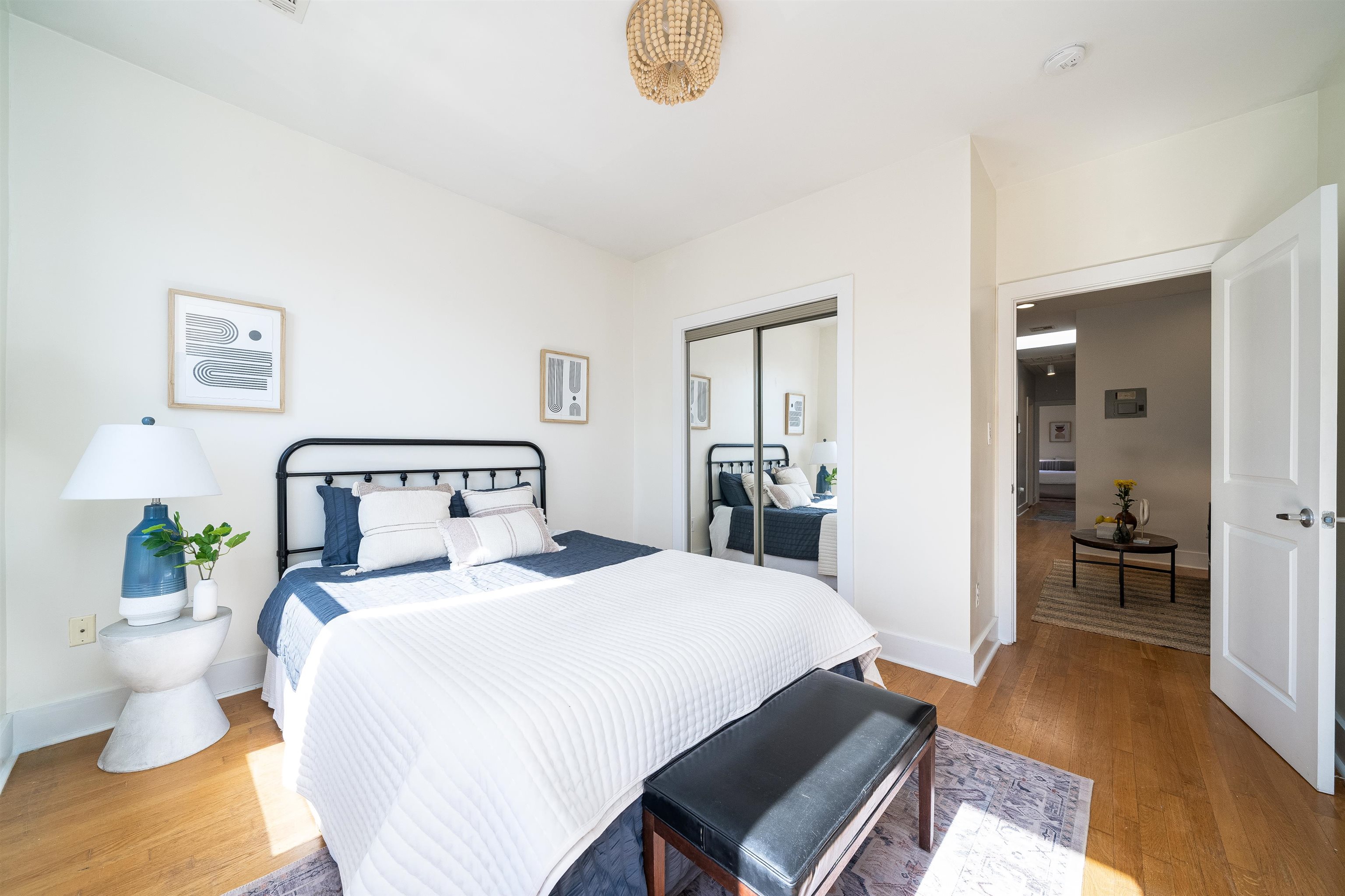 340 PAVONIA AVE Unit: 3L
