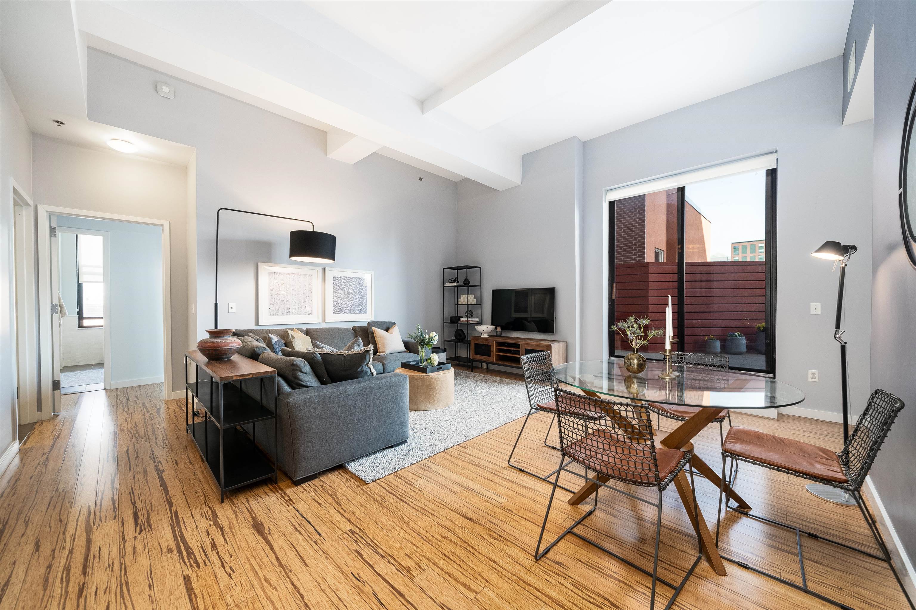 232 PAVONIA AVE Unit: 715