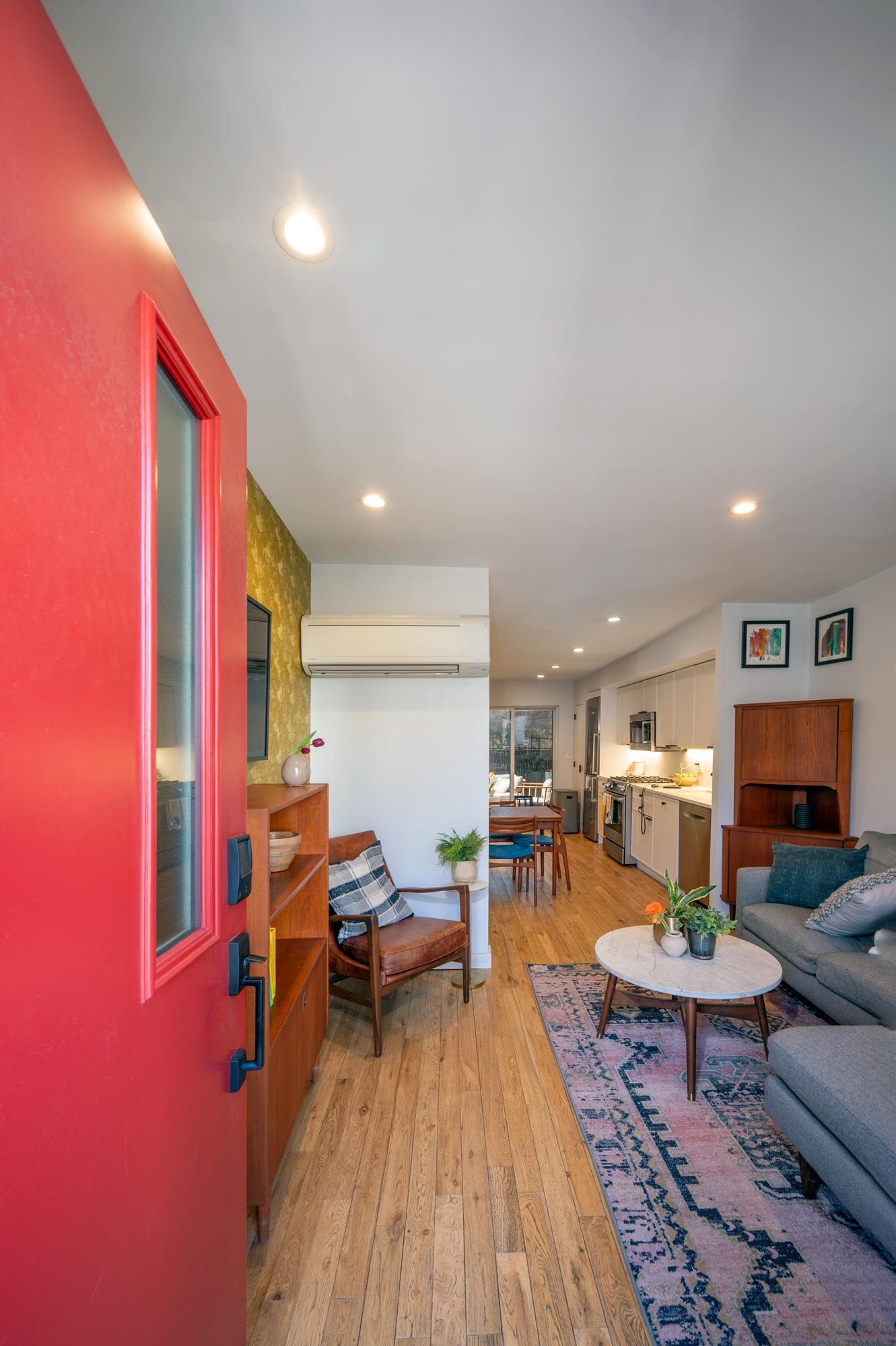 429 MONMOUTH ST