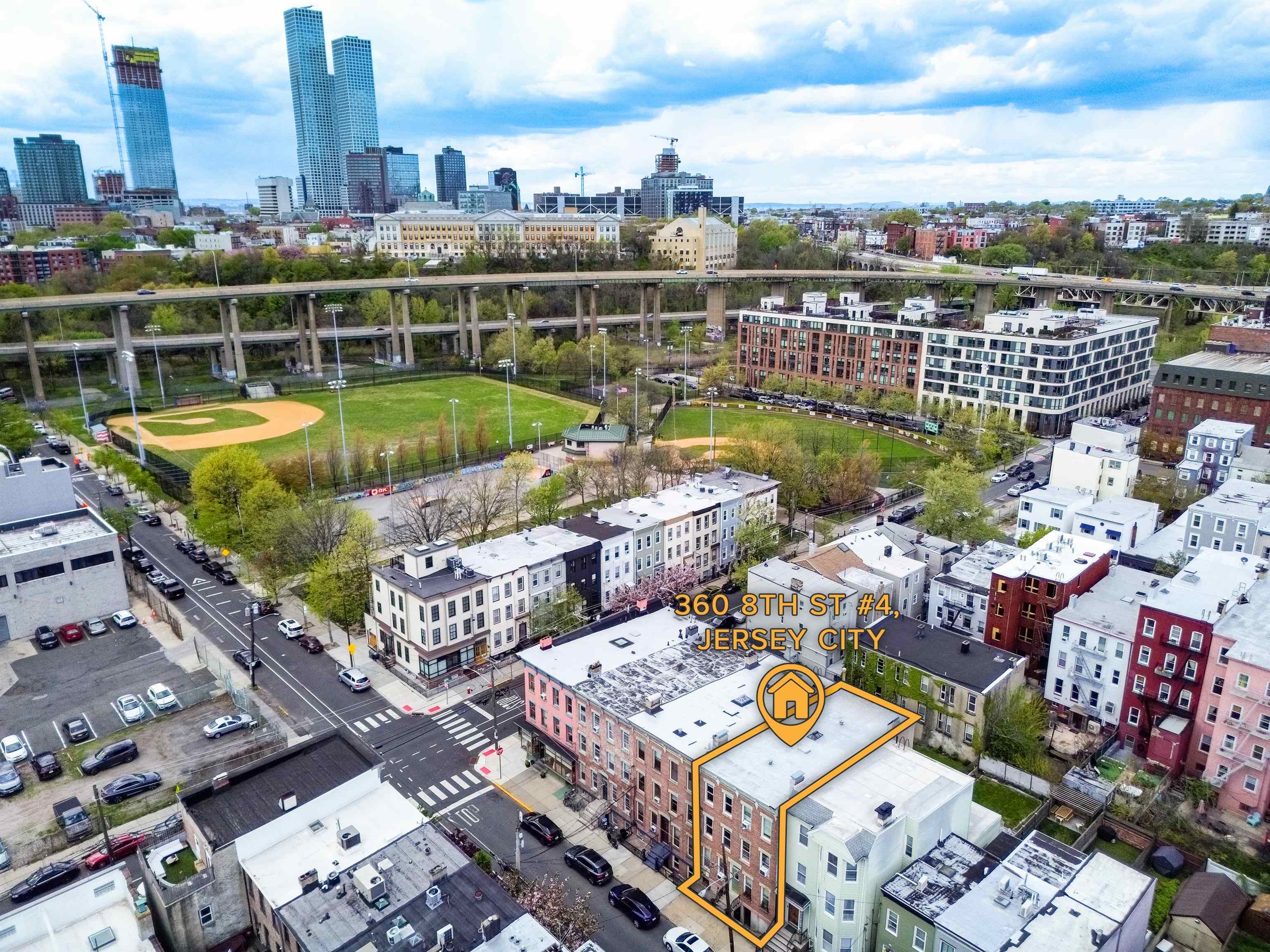 360 8TH ST Unit: 4