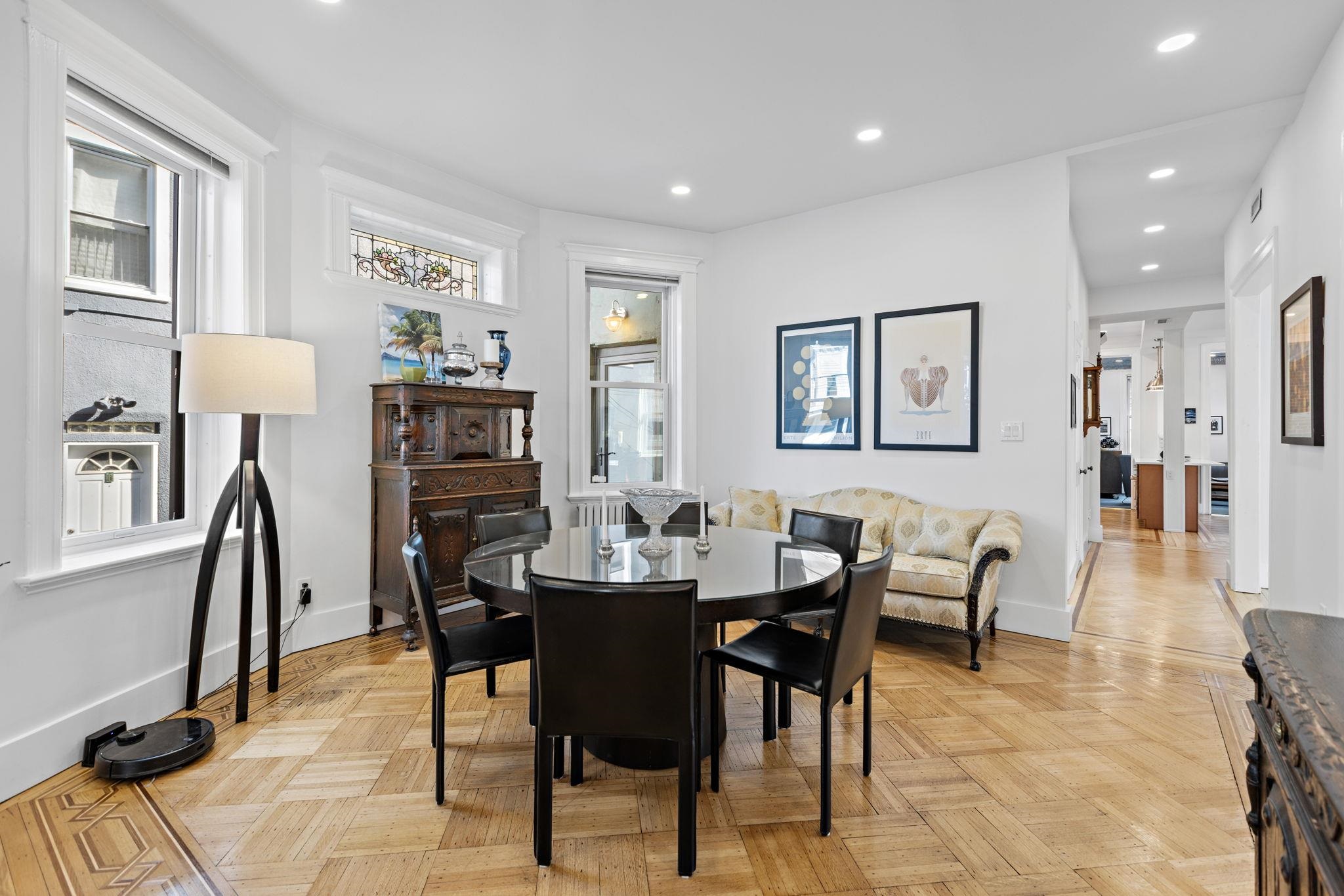 15 RESERVOIR AVE