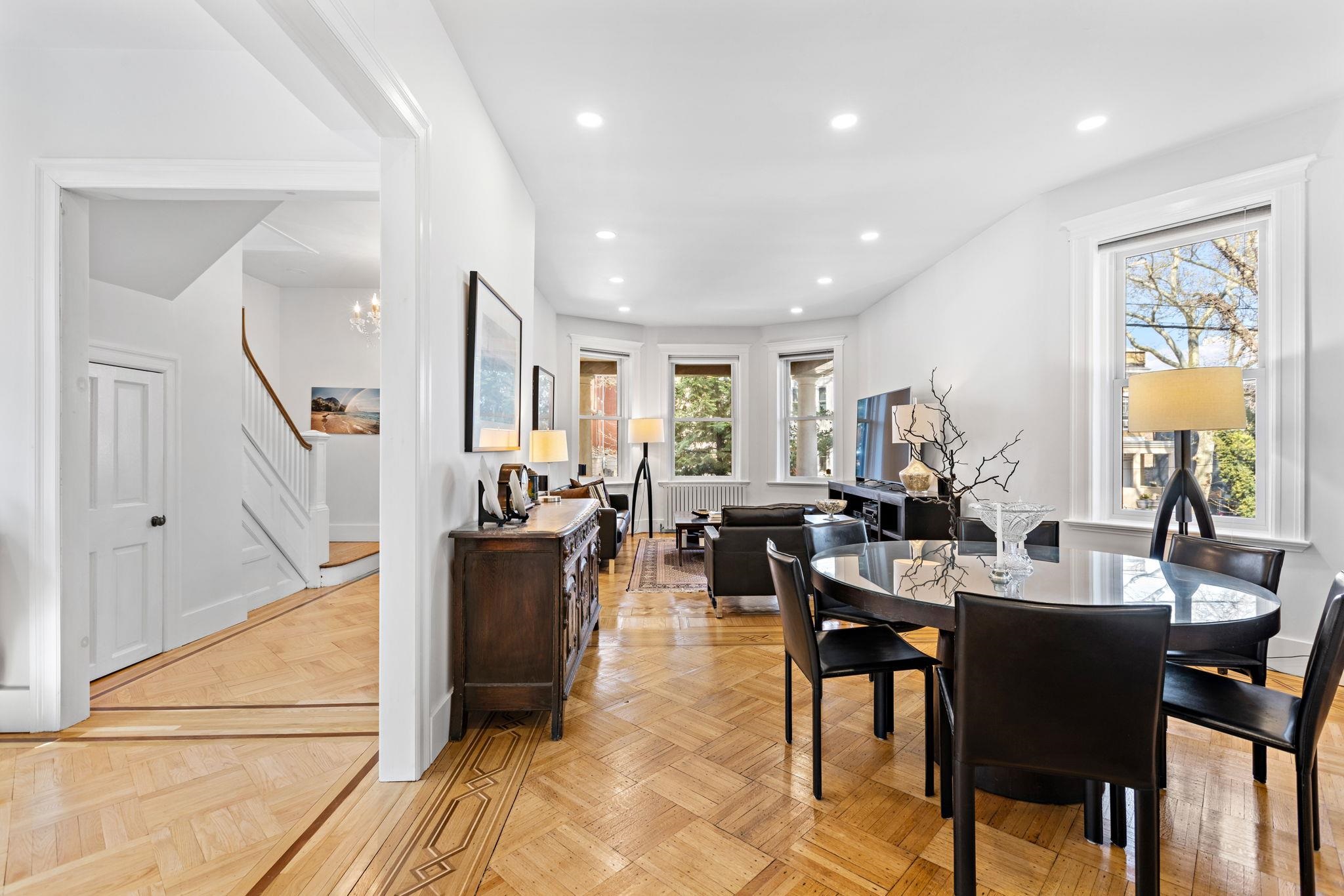 15 RESERVOIR AVE