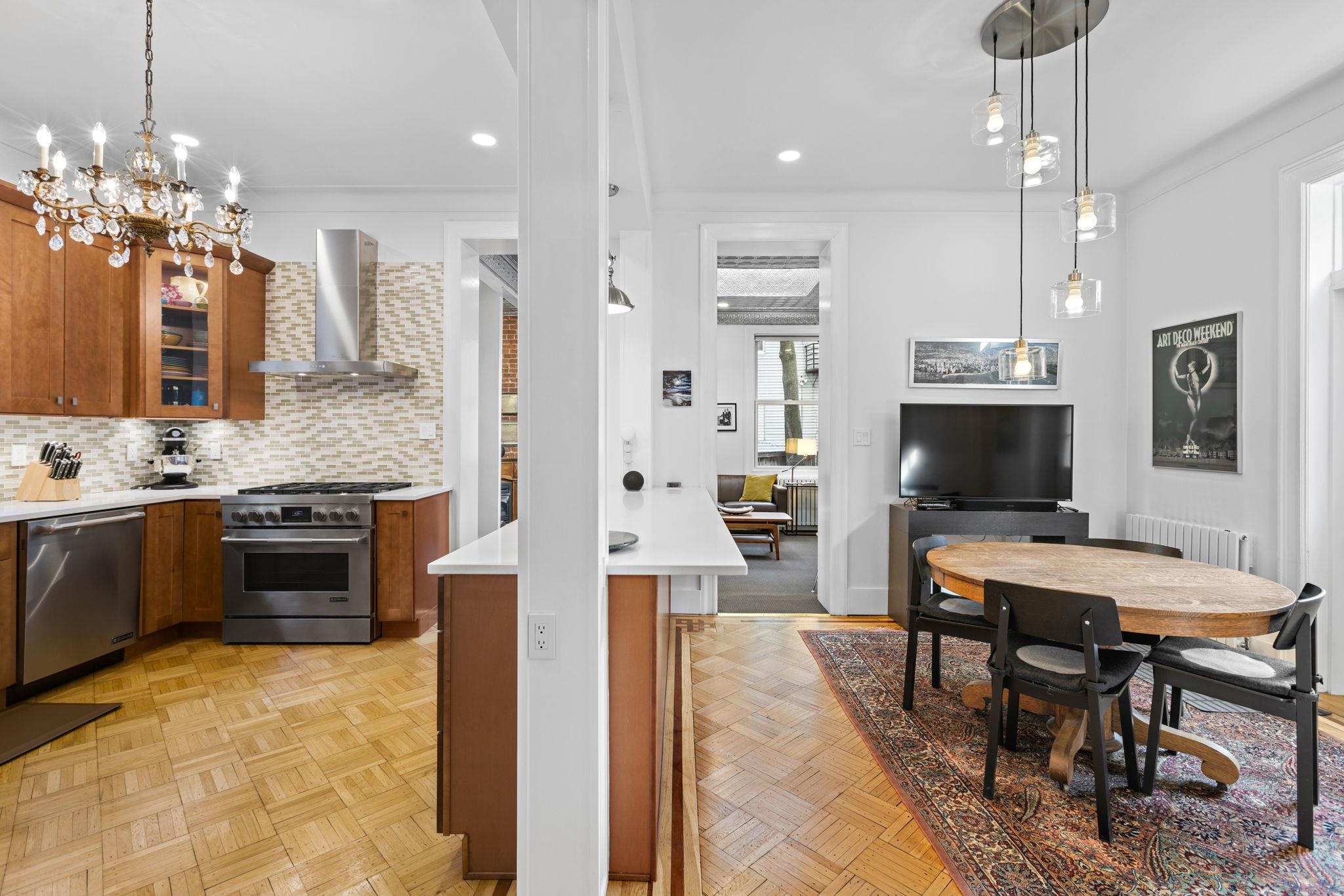 15 RESERVOIR AVE