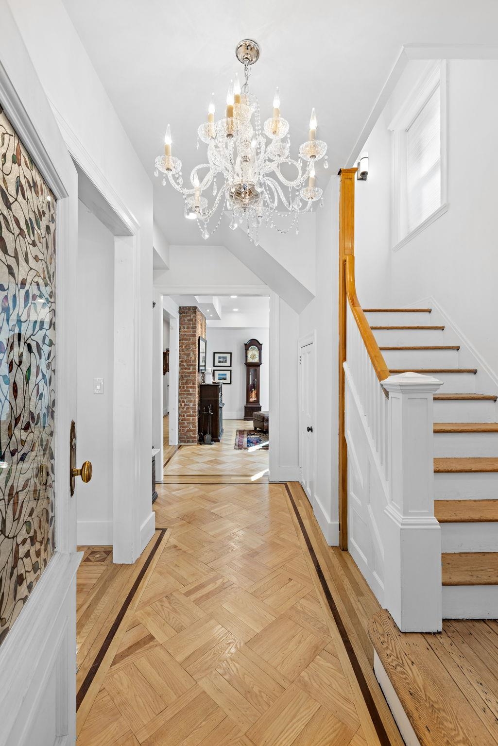 15 RESERVOIR AVE