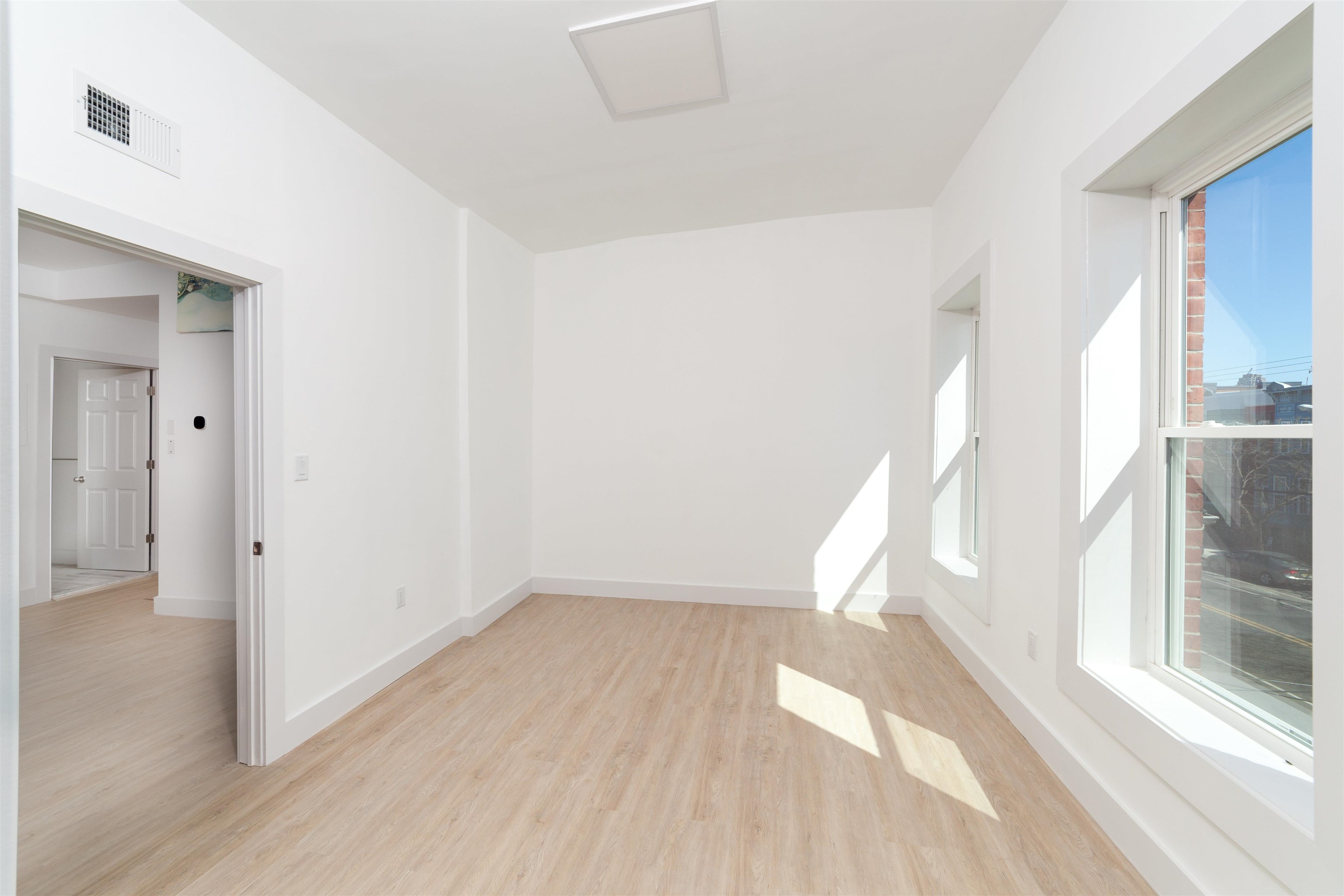 435 PACIFIC AVE Unit: Top Floor