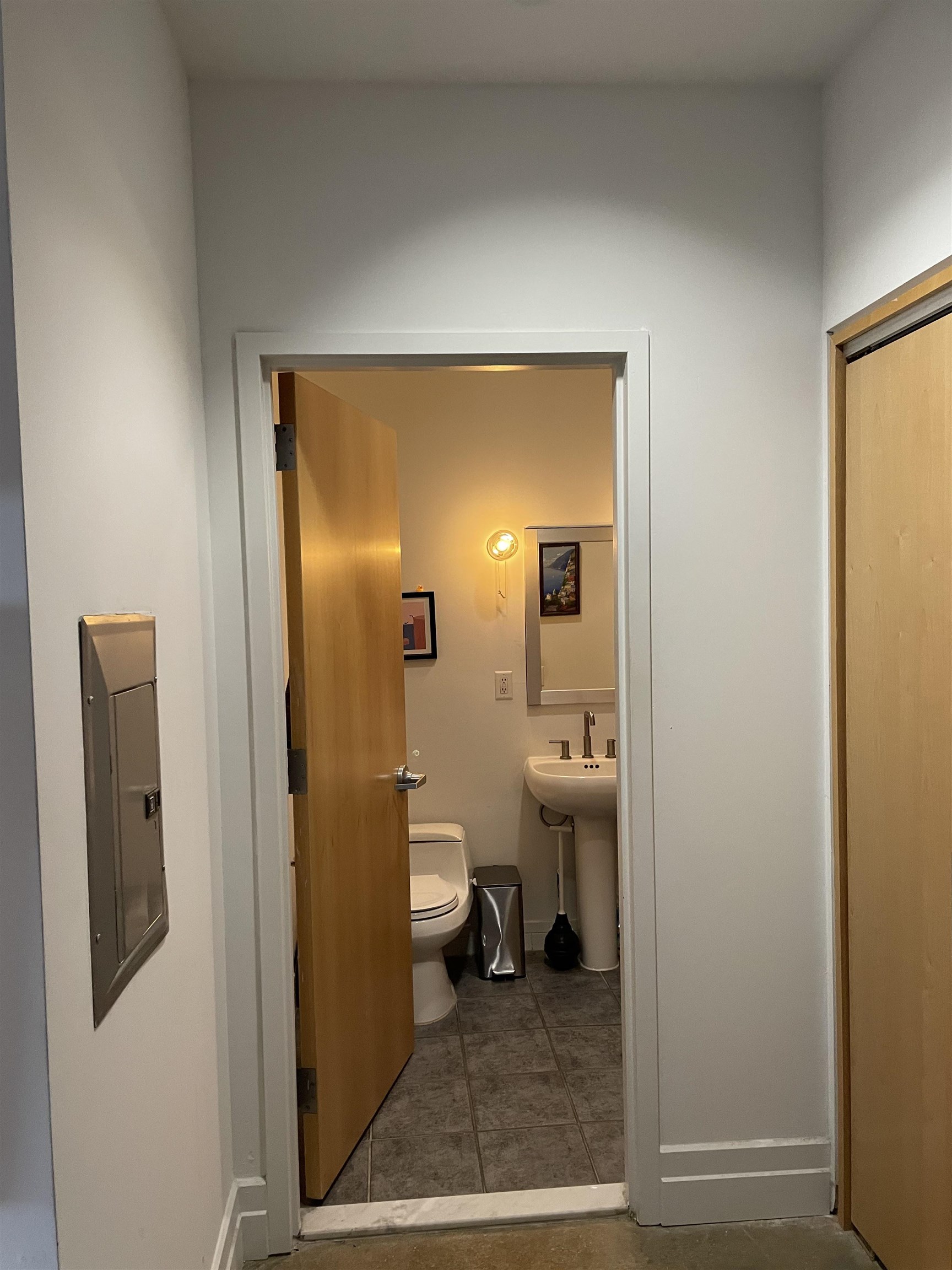 150 BAY ST Unit: 803