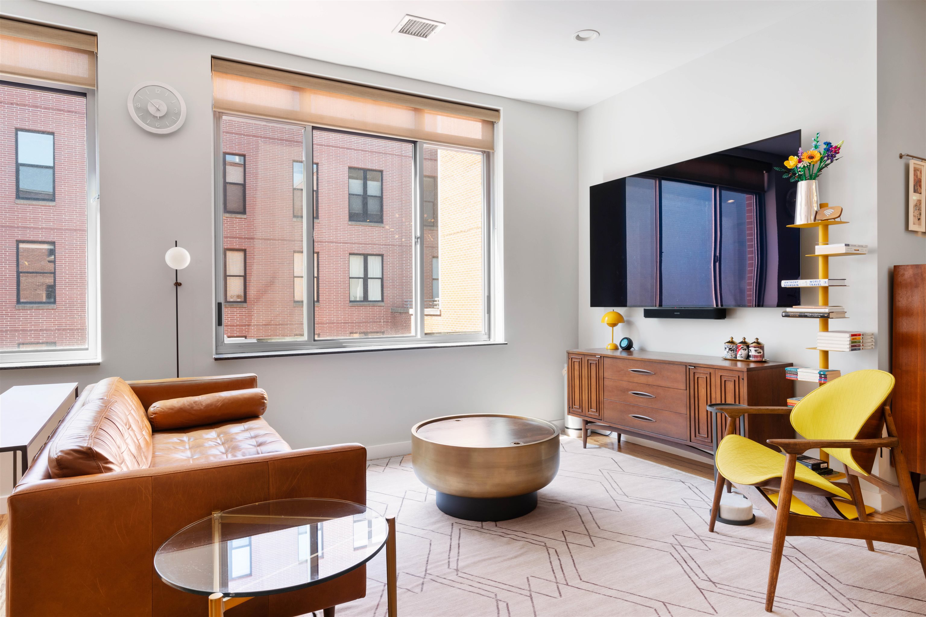 25 MCWILLIAMS PL Unit: PH 507