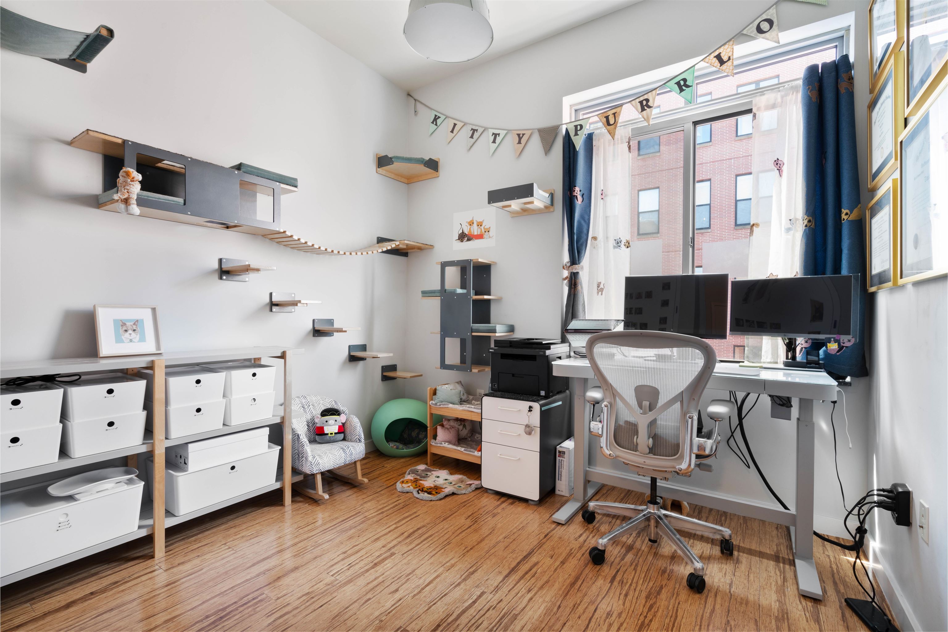 25 MCWILLIAMS PL Unit: PH 507