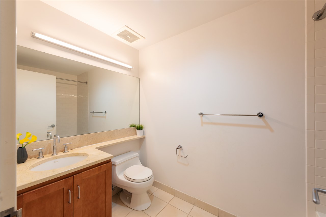 389 WASHINGTON ST Unit: 20B
