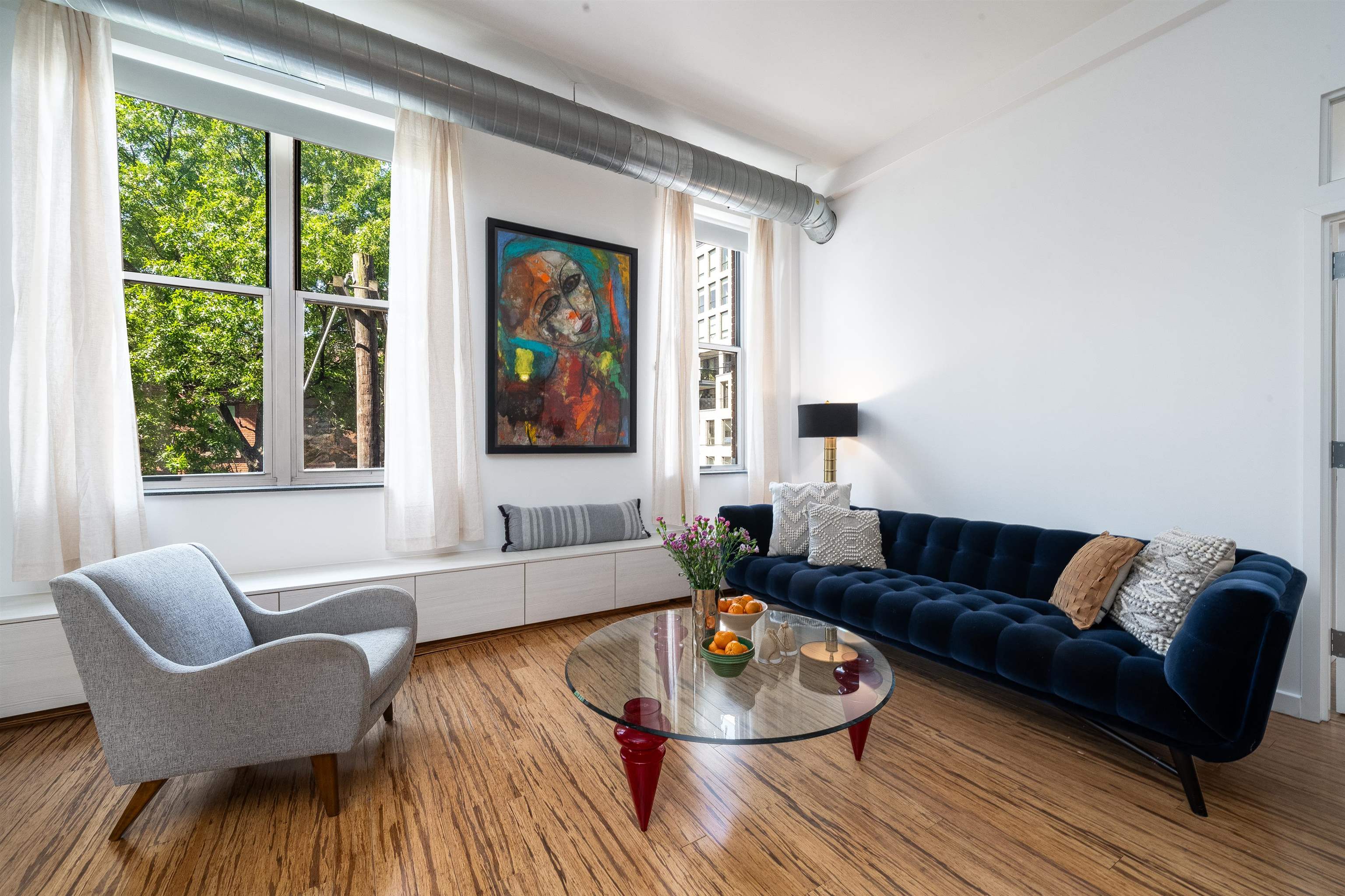 232 PAVONIA AVE Unit: 323