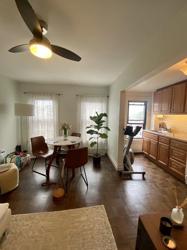 554 JERSEY AVE Unit: 3