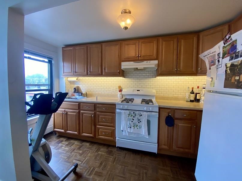 554 JERSEY AVE Unit: 3