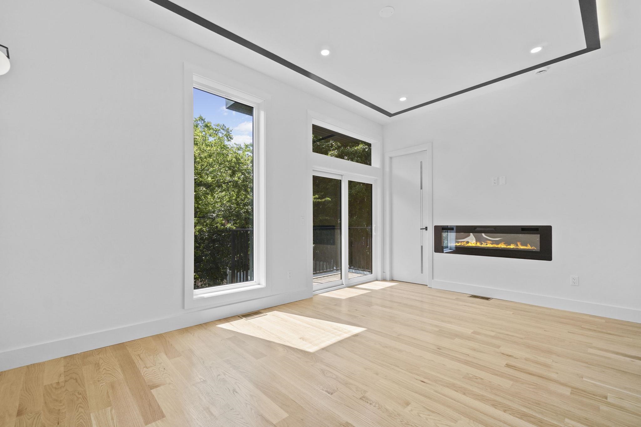 21 HIGHLAND AVE Unit: B