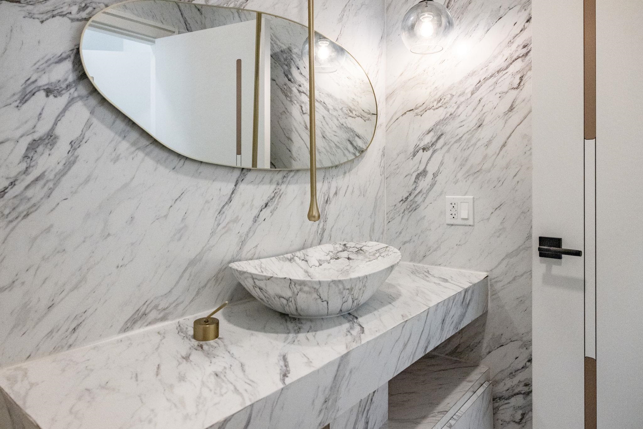 21 HIGHLAND AVE Unit: B