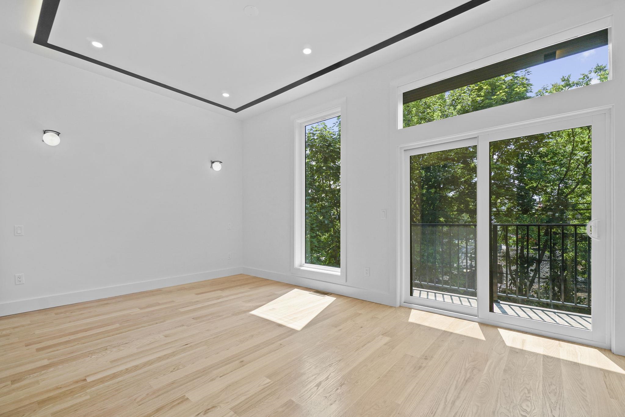 21 HIGHLAND AVE Unit: B