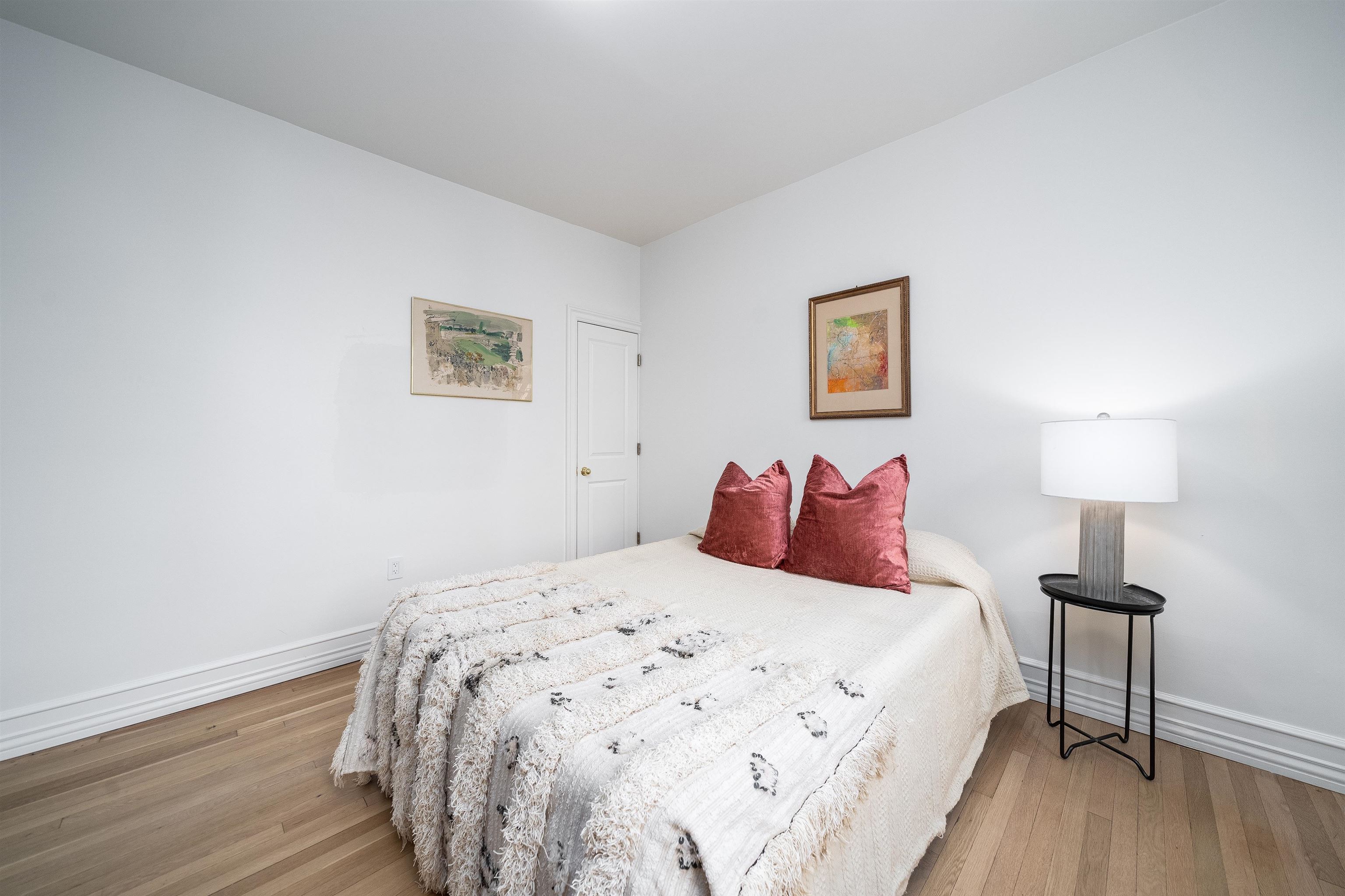 117 KENSINGTON AVE Unit: 304a