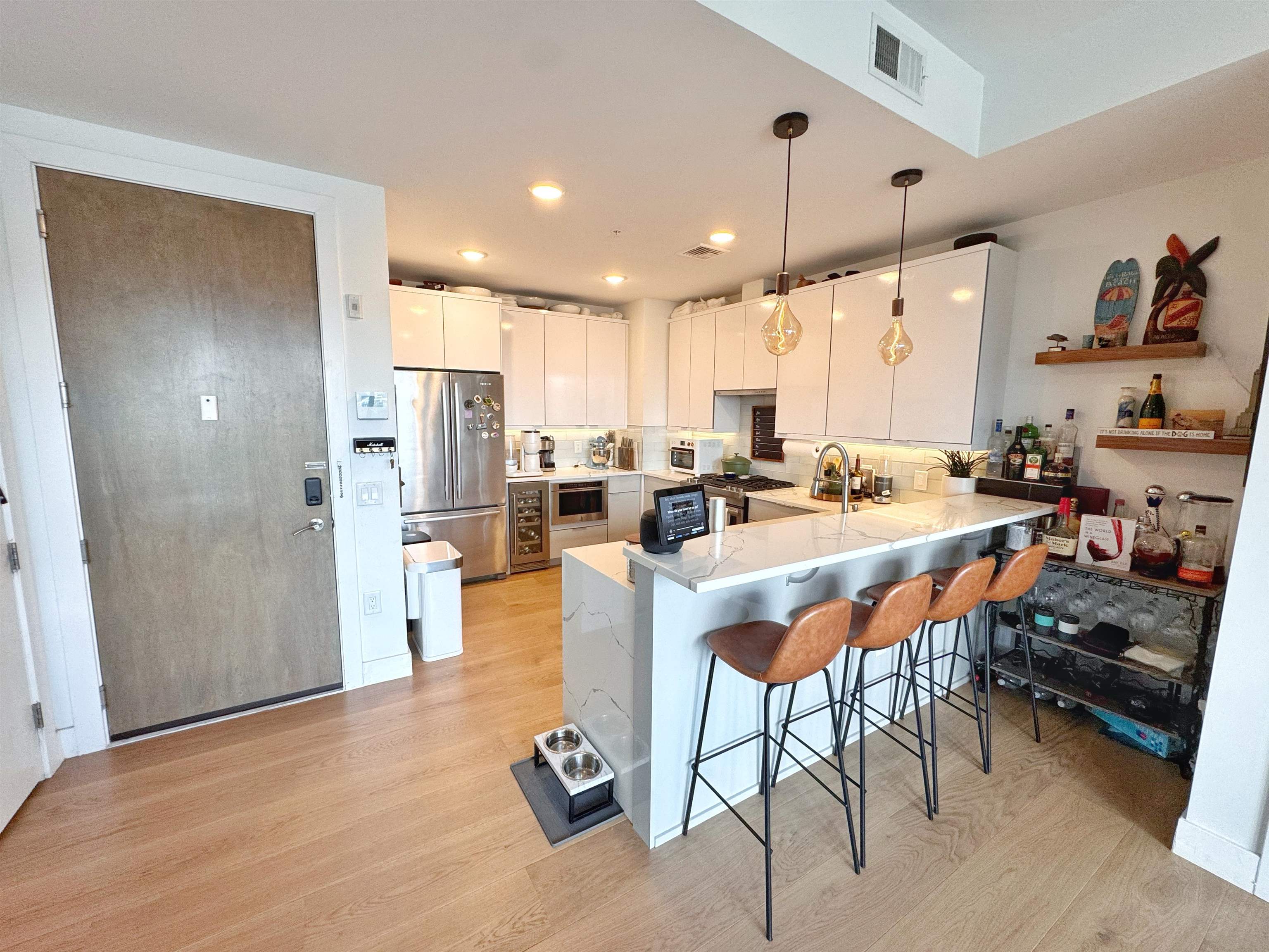 332 NEWARK AVE Unit: 6C