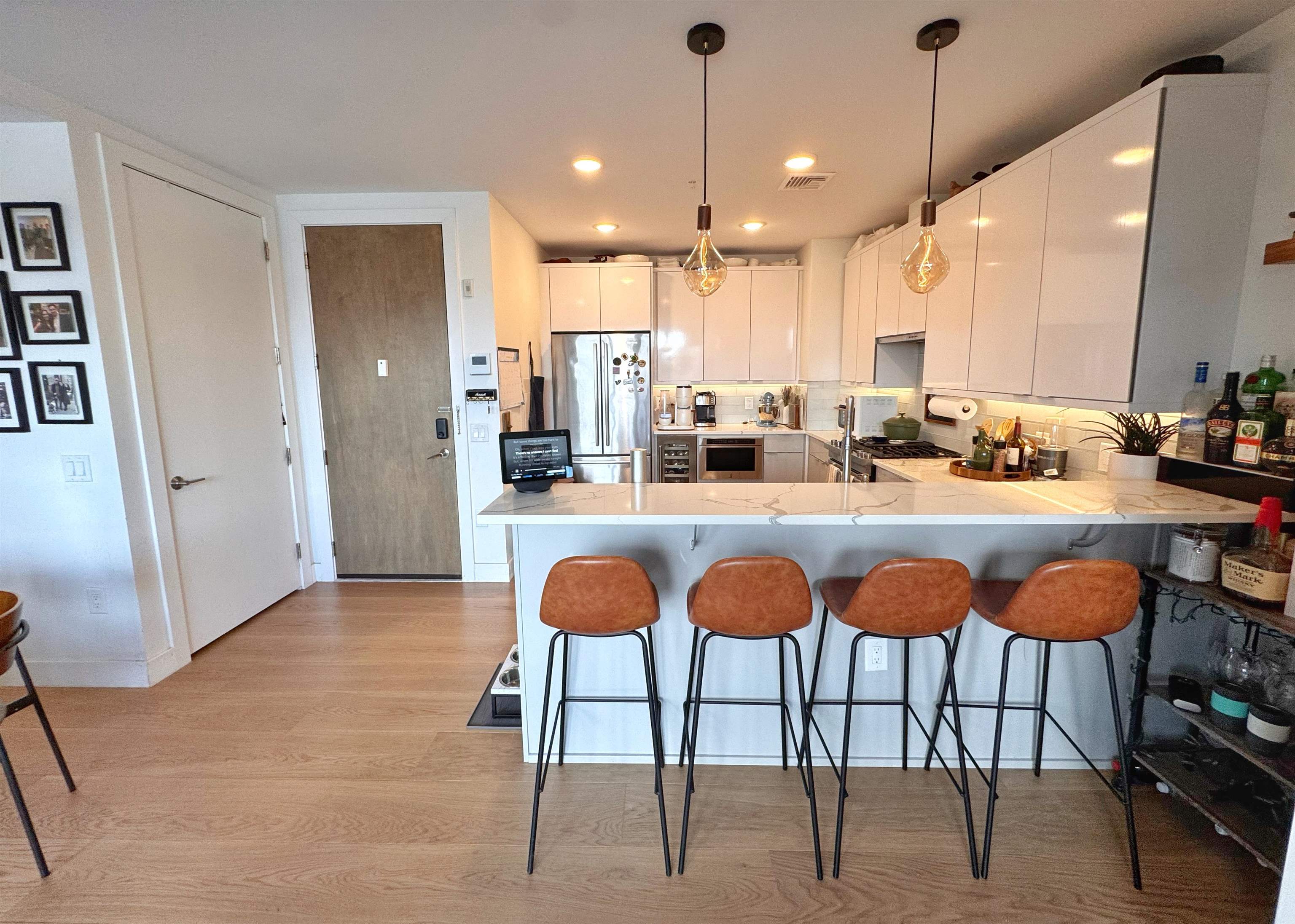 332 NEWARK AVE Unit: 6C