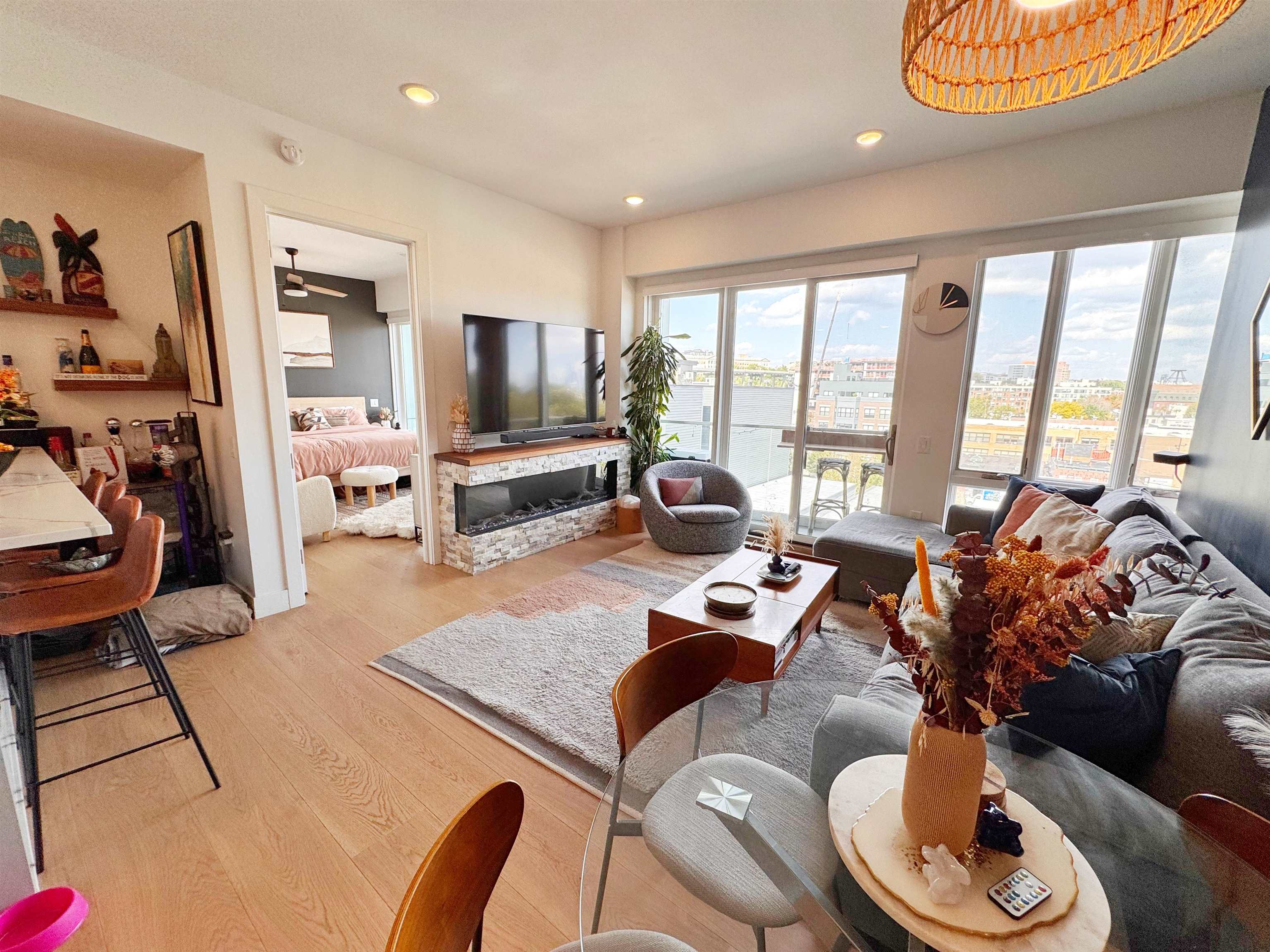 332 NEWARK AVE Unit: 6C