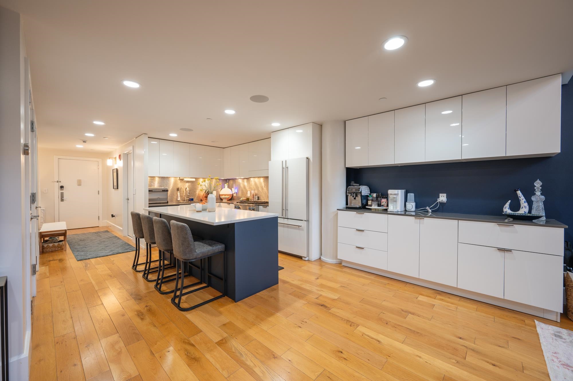 50 DEY ST Unit: PH664
