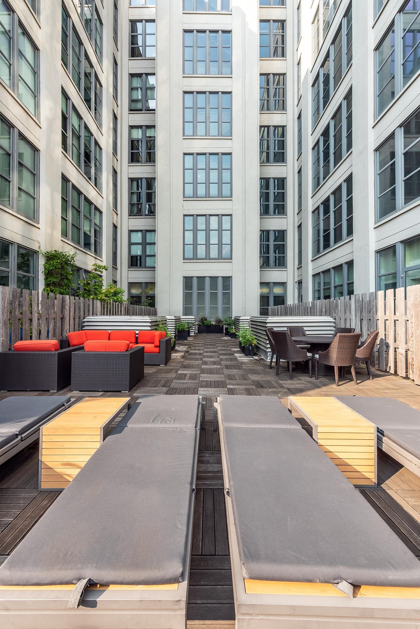 50 DEY ST Unit: PH664