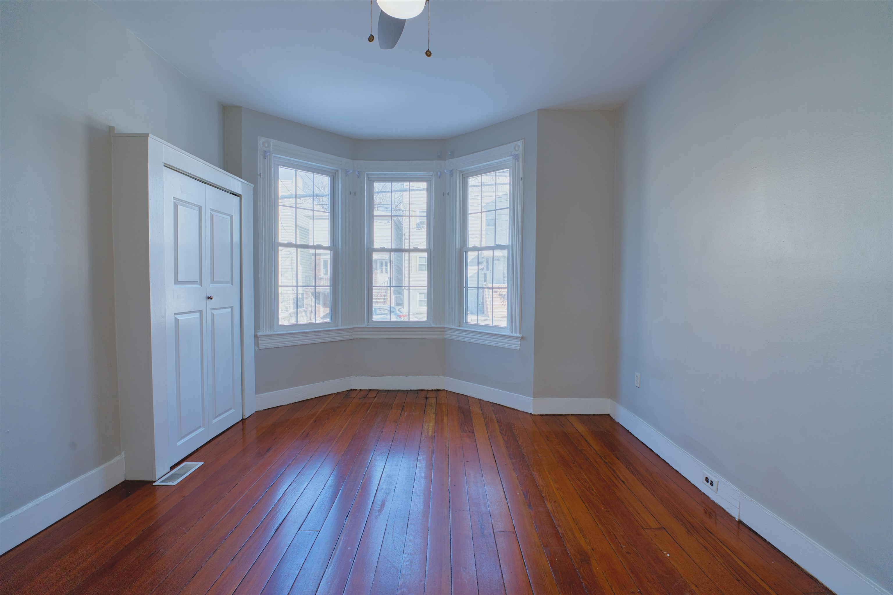 119 PROSPECT ST Unit: 1