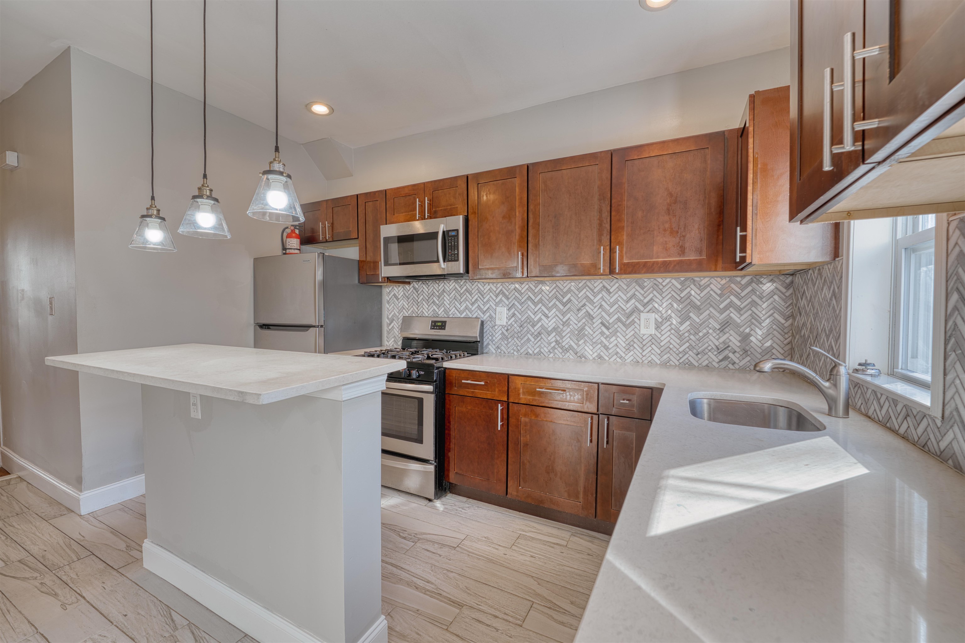 119 PROSPECT ST Unit: 1