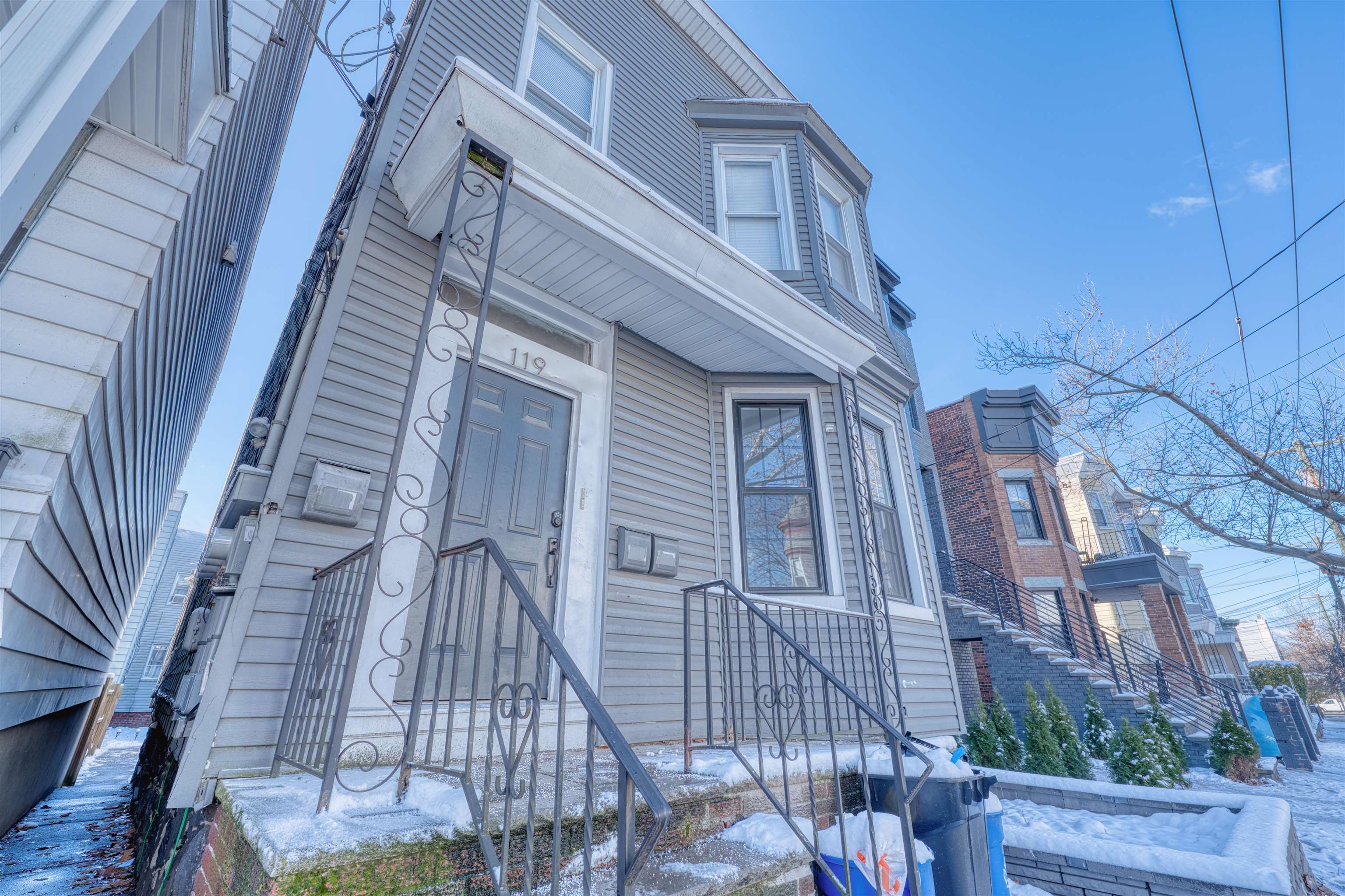 119 PROSPECT ST Unit: 1