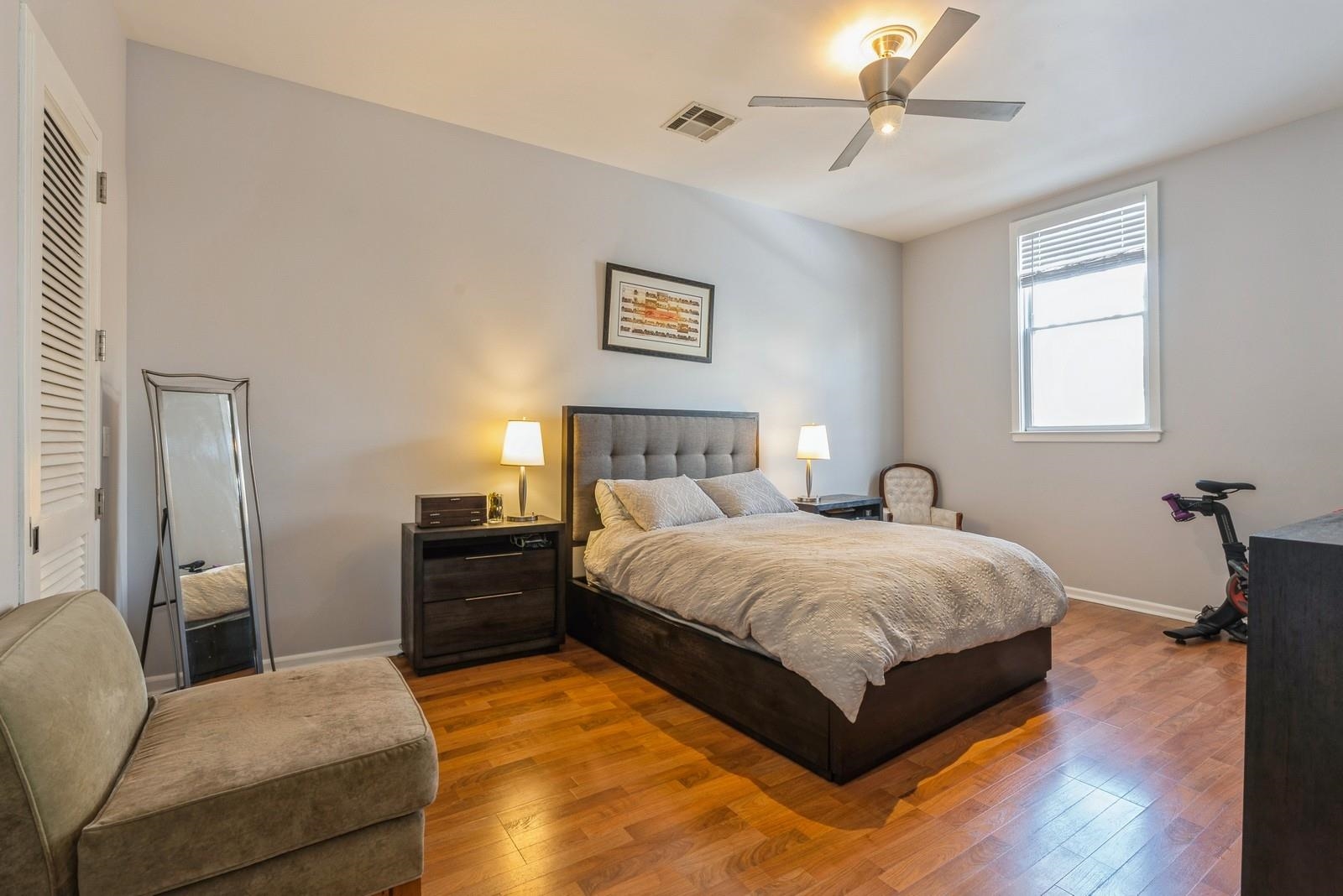 235 OGDEN AVE