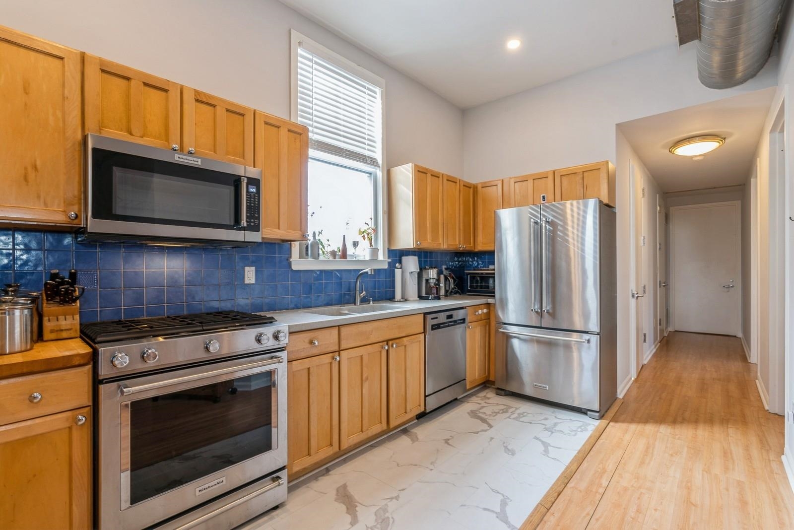 235 OGDEN AVE