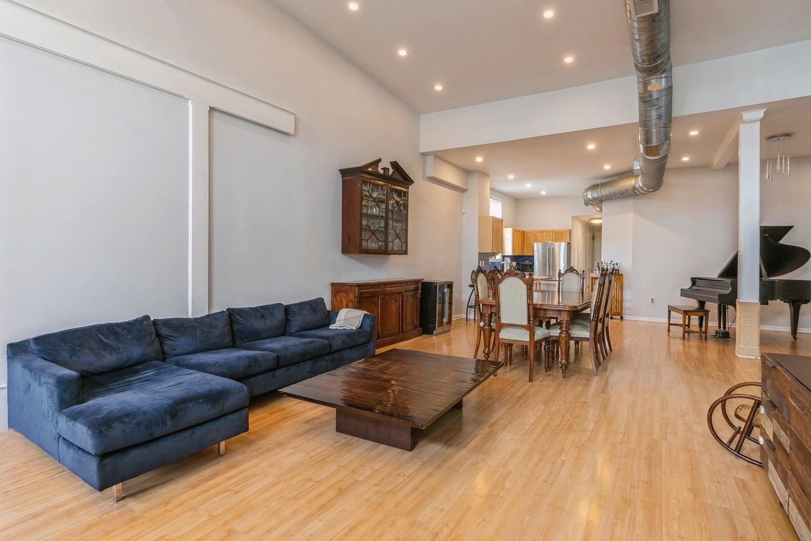 235 OGDEN AVE