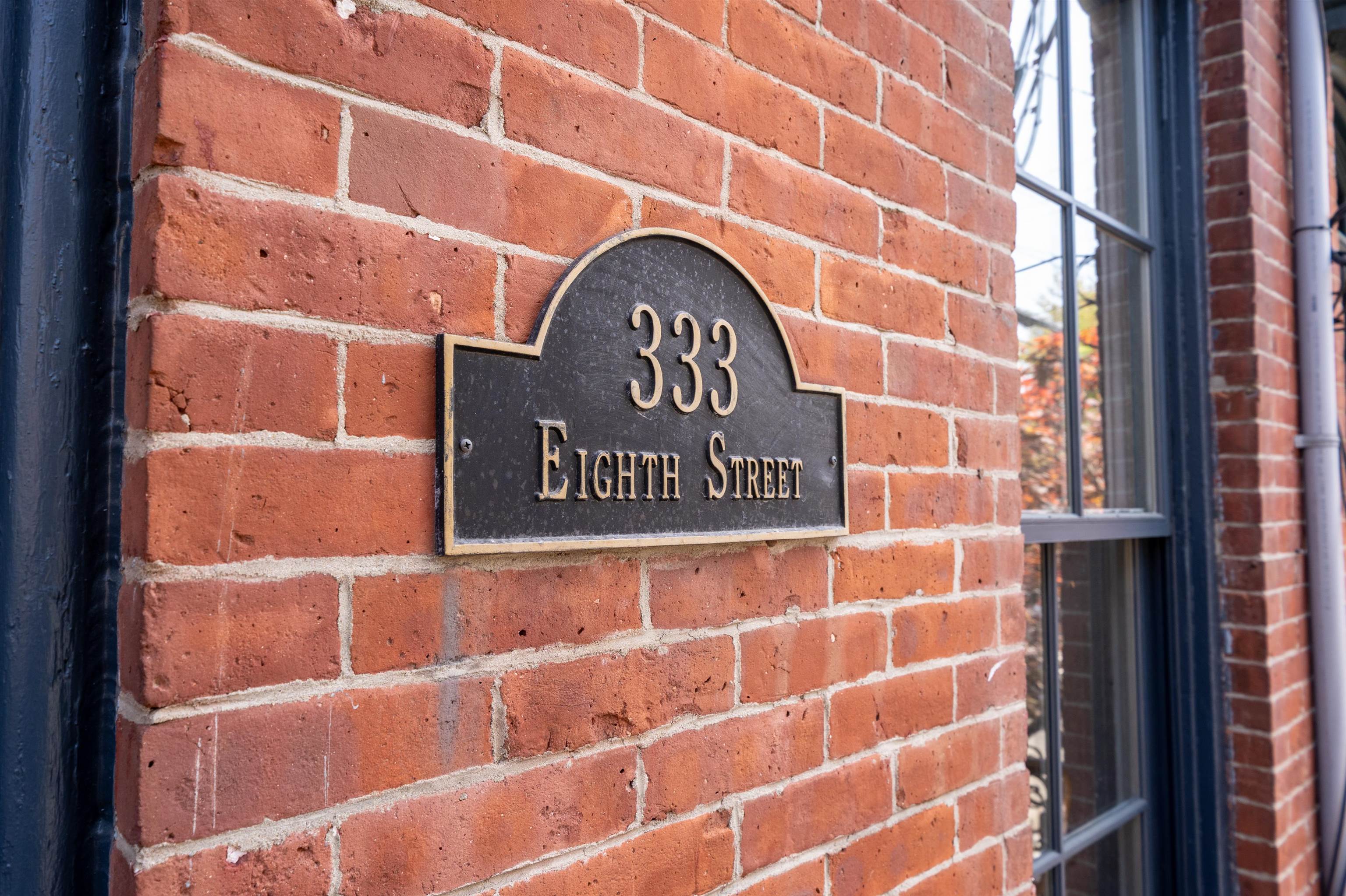 333 8TH ST