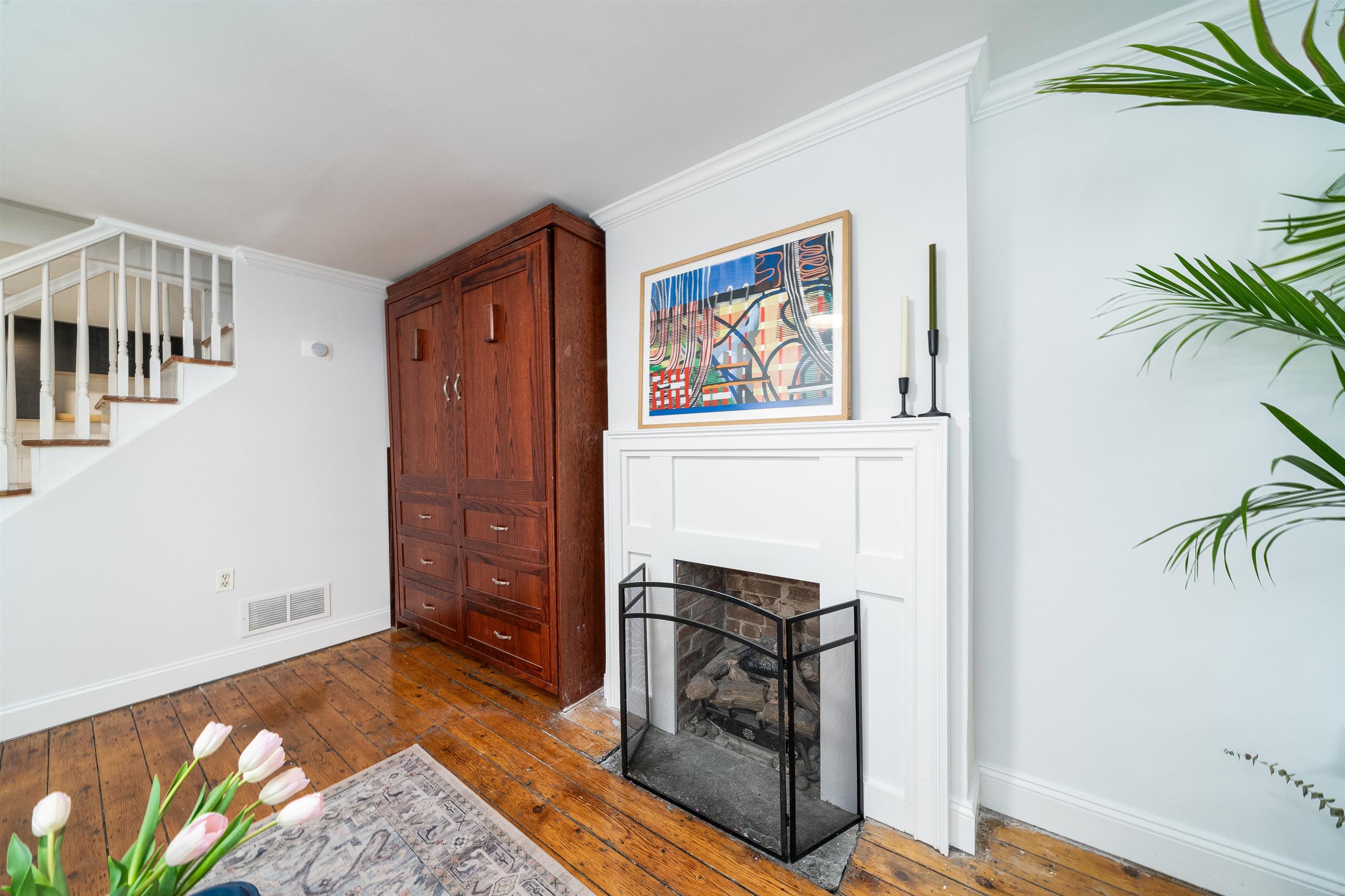 333 8TH ST