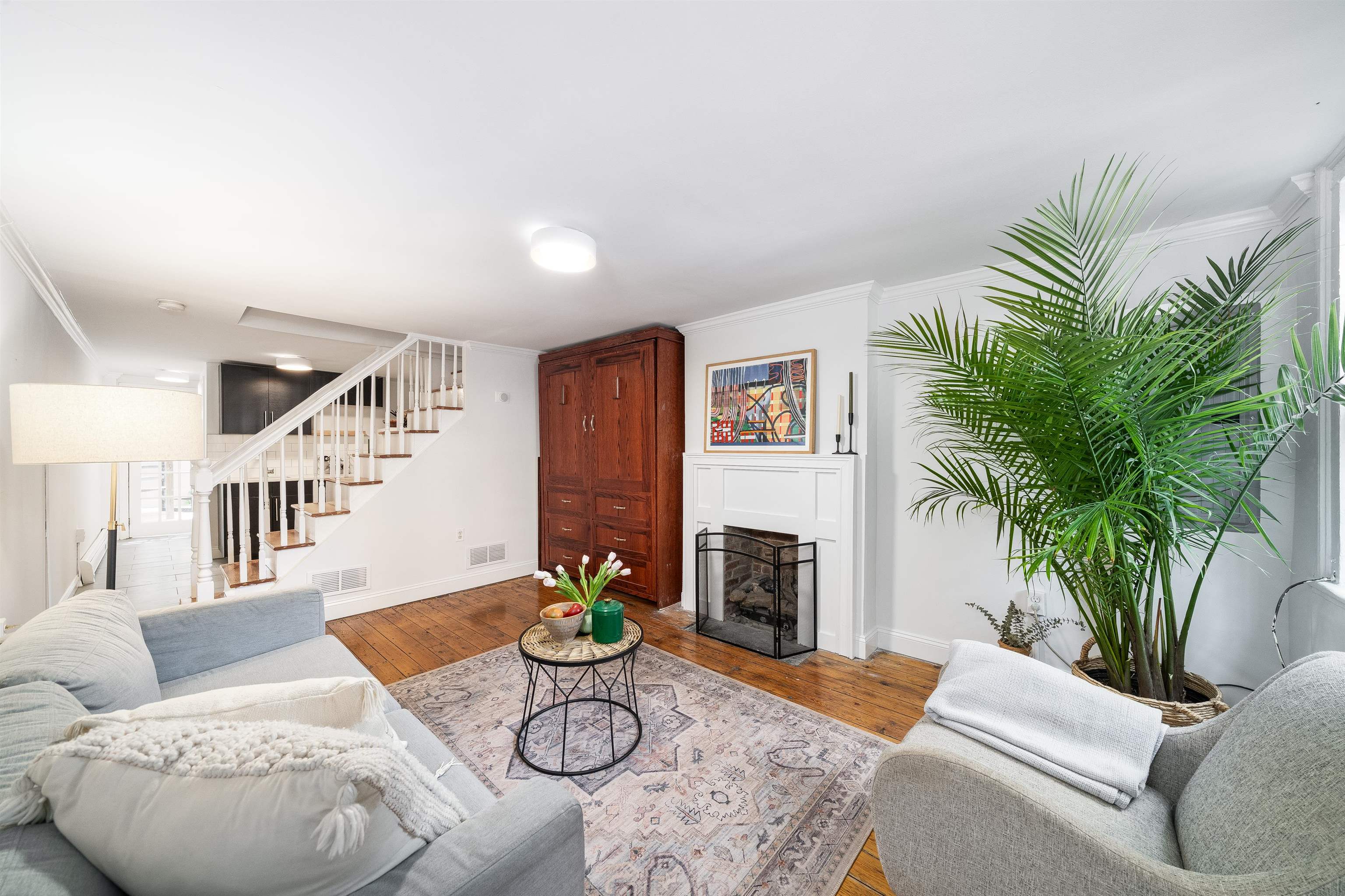333 8TH ST